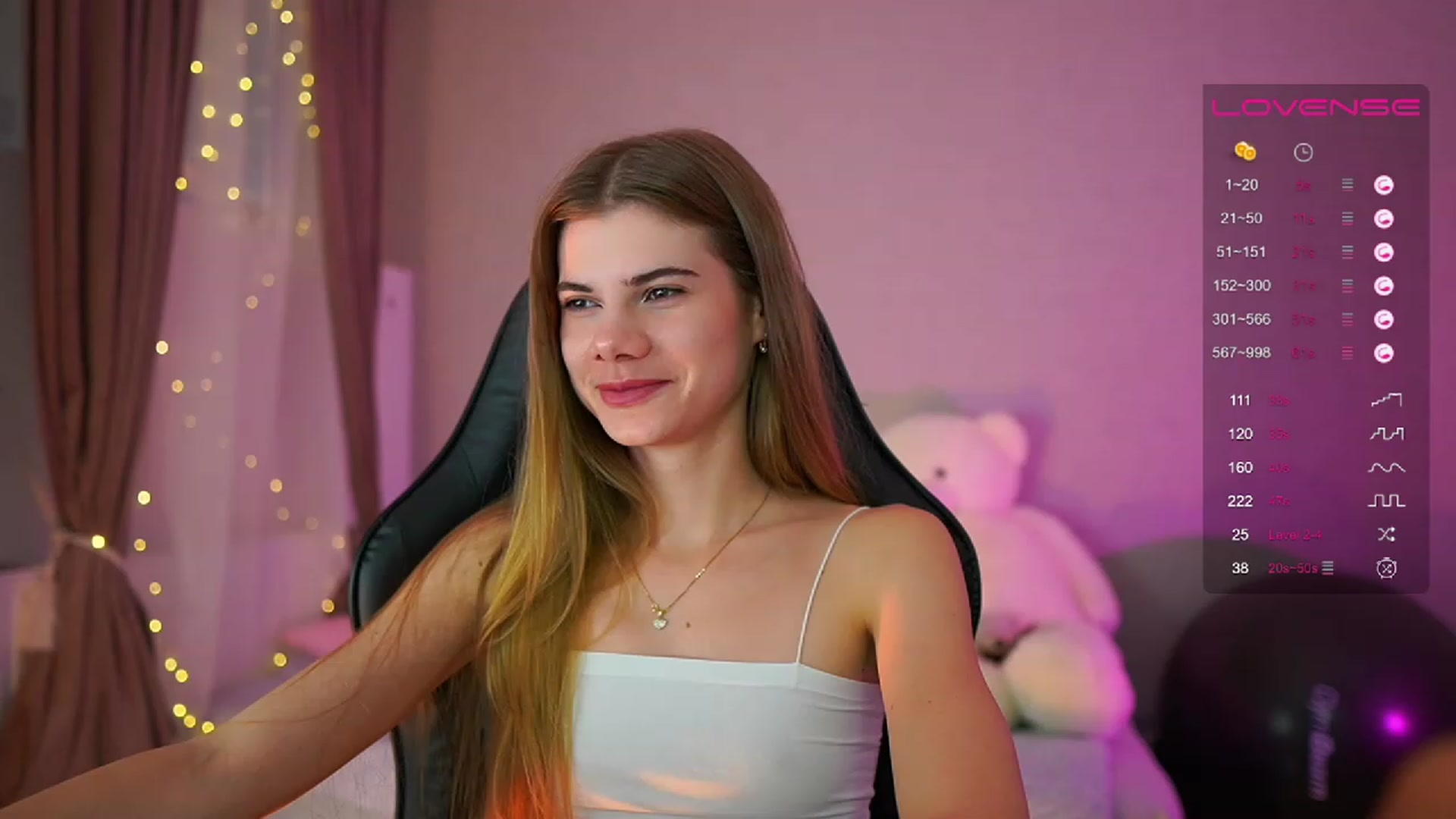 Gallery image thumbnail from RileyReid_18's myfreecams stream on, 07/02/2023, 14:11 image 2 of 20