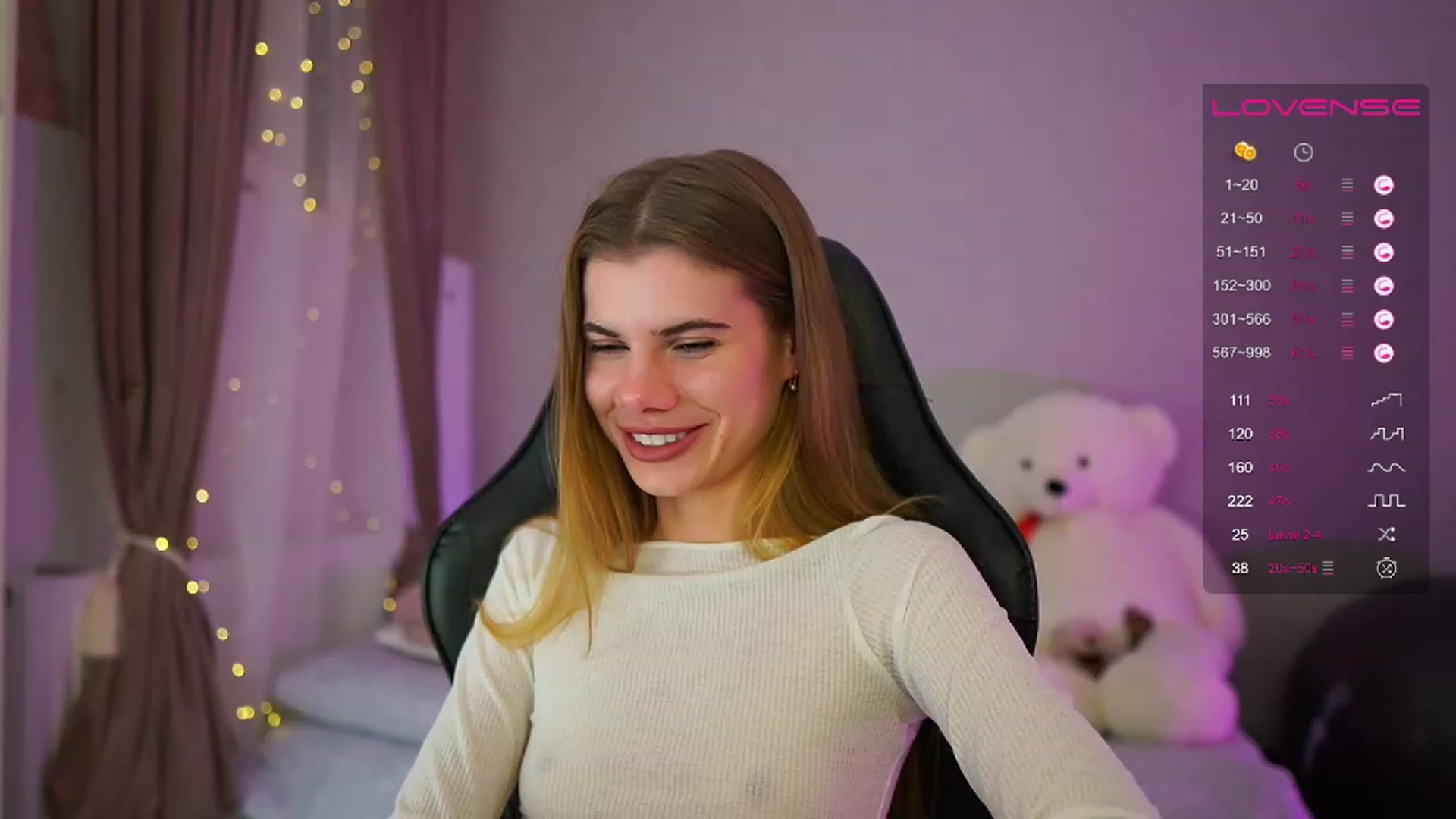 Gallery image thumbnail from RileyReid_18's myfreecams stream on, 07/03/2023, 20:11 image 6 of 20