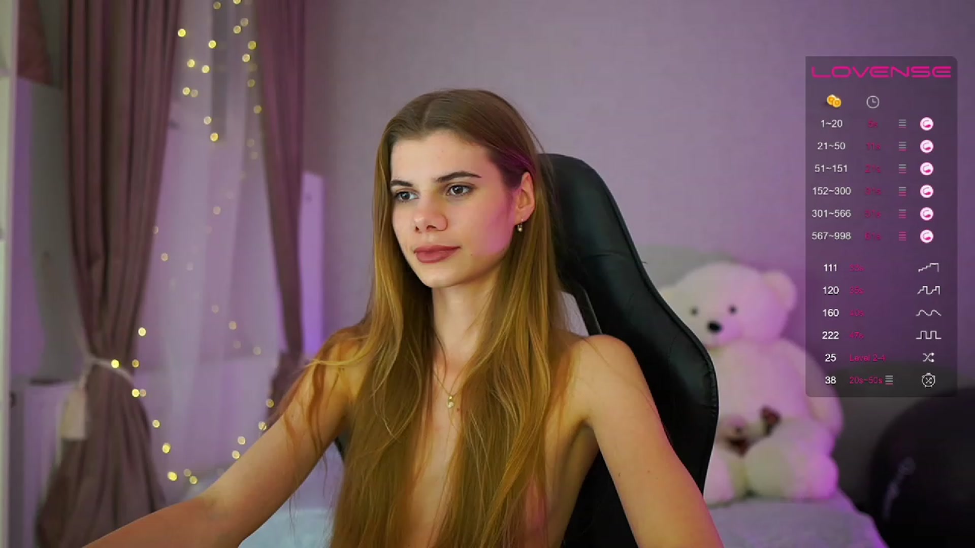 Gallery image thumbnail from RileyReid_18's myfreecams stream on, 07/03/2023, 21:14 image 1 of 20