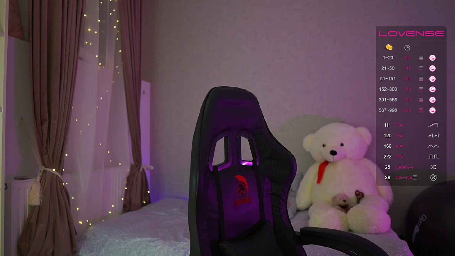 Gallery image thumbnail from RileyReid_18's myfreecams stream on, 07/03/2023, 21:14 image 8 of 20