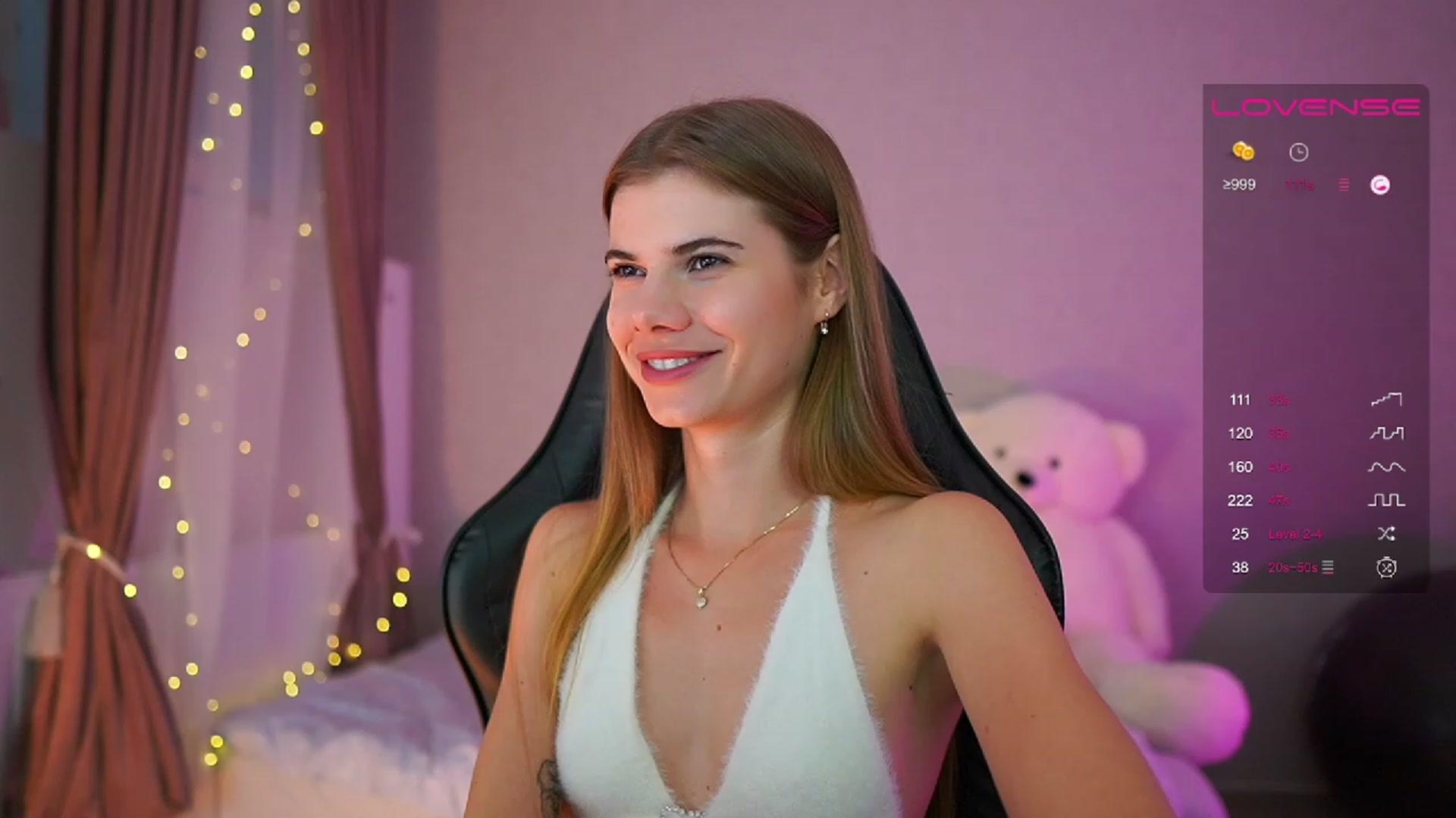 Gallery image thumbnail from RileyReid_18's myfreecams stream on, 07/19/2023, 14:37 image 16 of 20