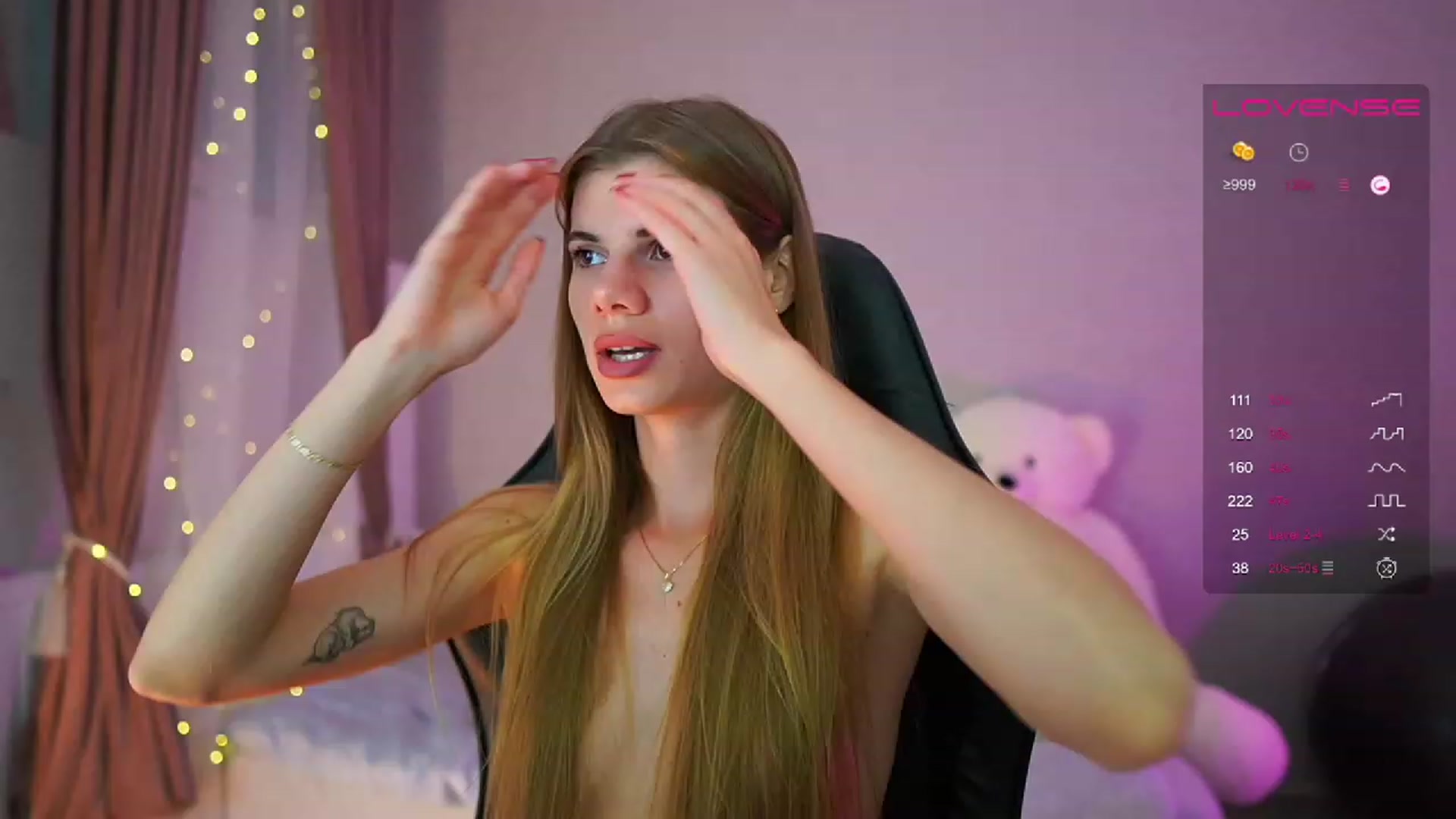 Gallery image thumbnail from RileyReid_18's myfreecams stream on, 07/19/2023, 17:29 image 1 of 20