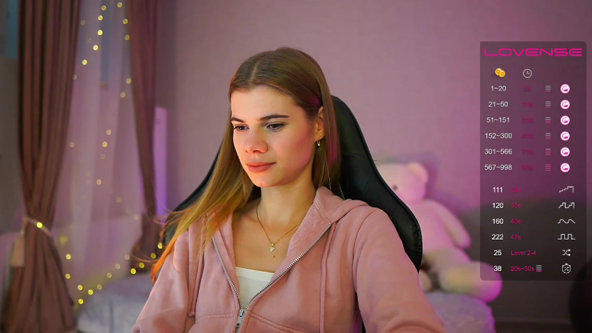 Gallery image thumbnail from RileyReid_18's myfreecams stream on, 07/23/2023, 13:52 image 9 of 20