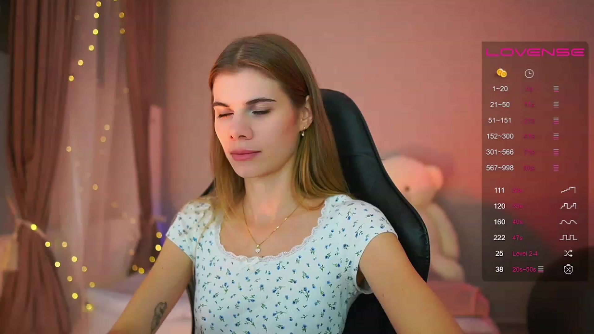Gallery image thumbnail from RileyReid_18's myfreecams stream on, 07/24/2023, 19:39 image 4 of 20