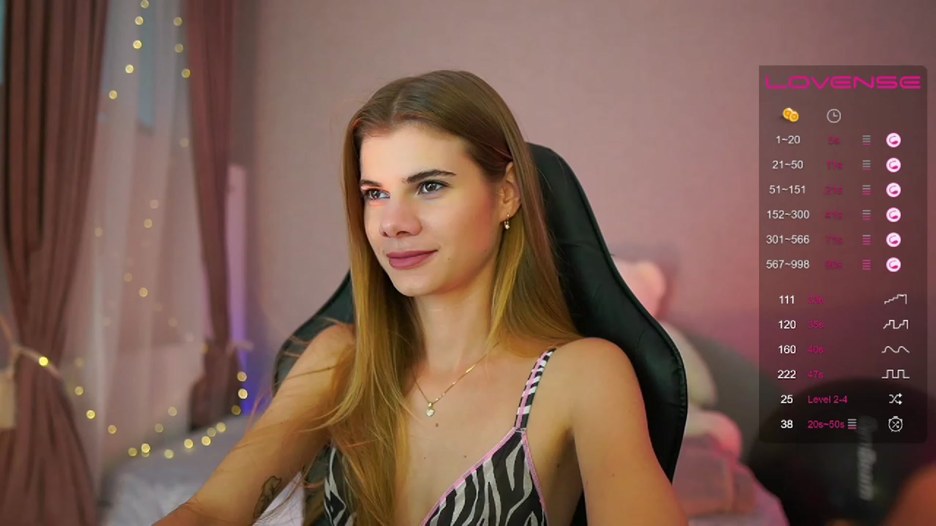 Gallery image thumbnail from RileyReid_18's myfreecams stream on, 07/25/2023, 14:09 image 18 of 20