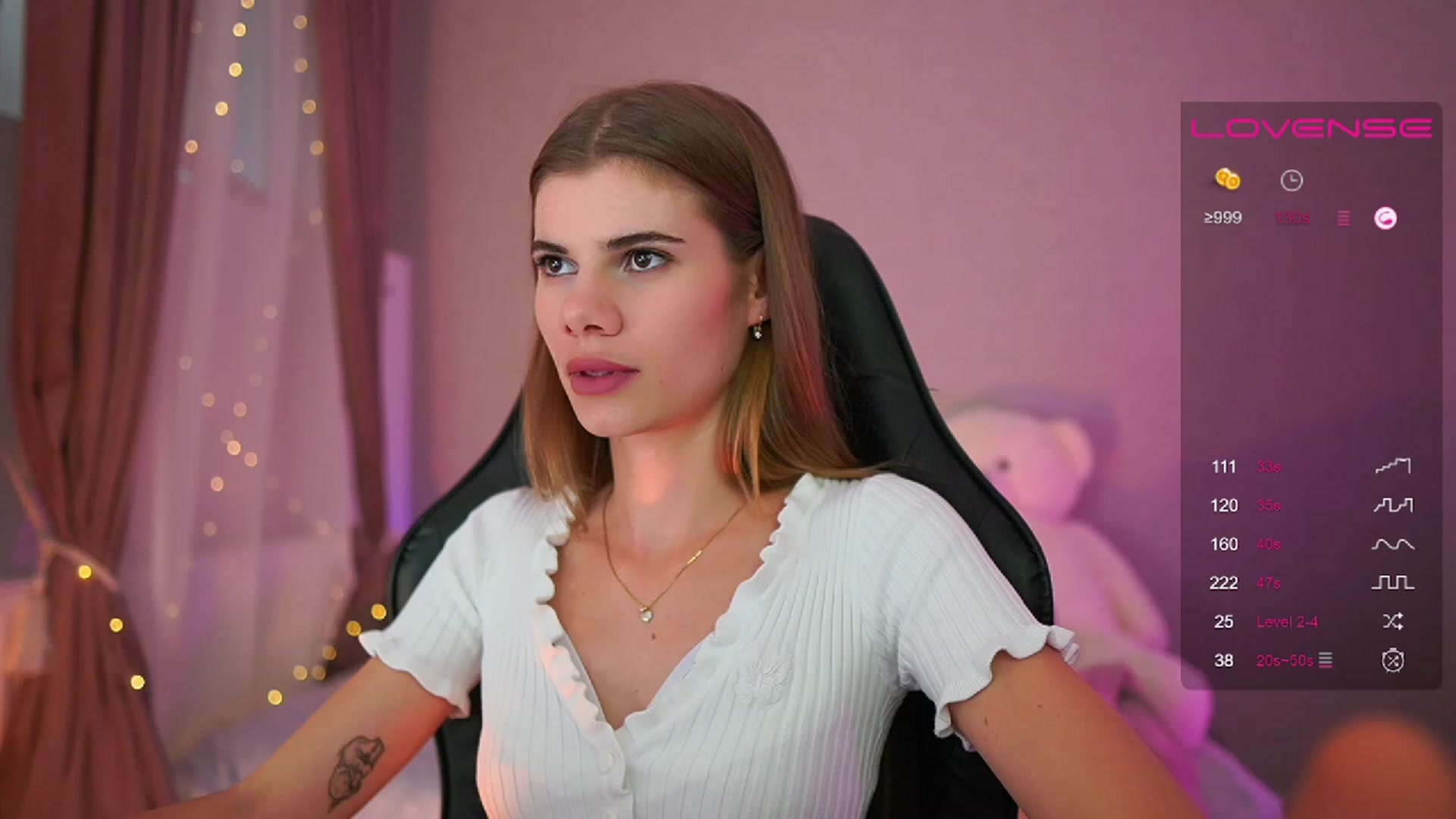 Gallery image thumbnail from RileyReid_18's myfreecams stream on, 07/26/2023, 13:35 image 6 of 20