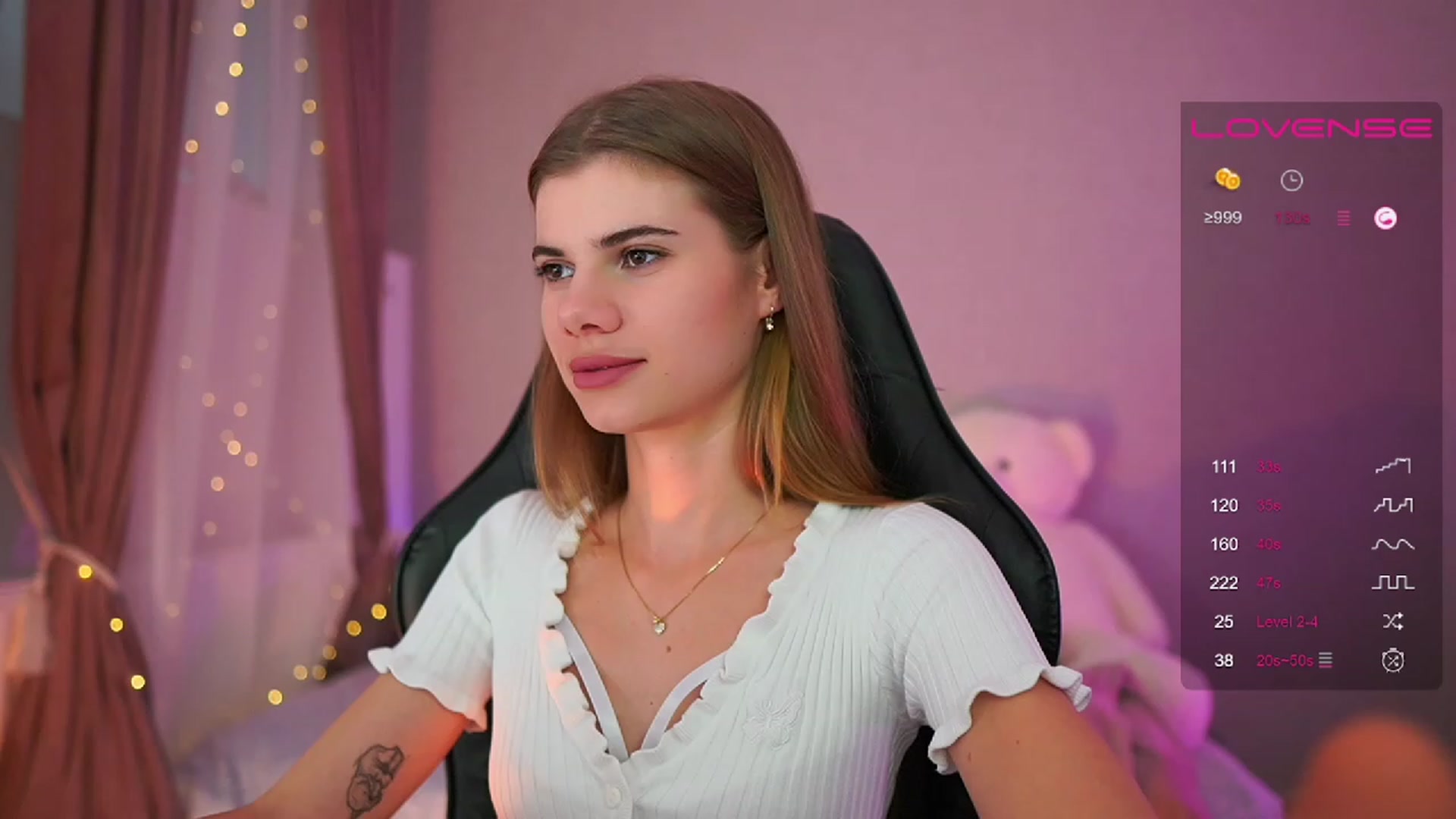 Gallery image thumbnail from RileyReid_18's myfreecams stream on, 07/26/2023, 13:35 image 7 of 20