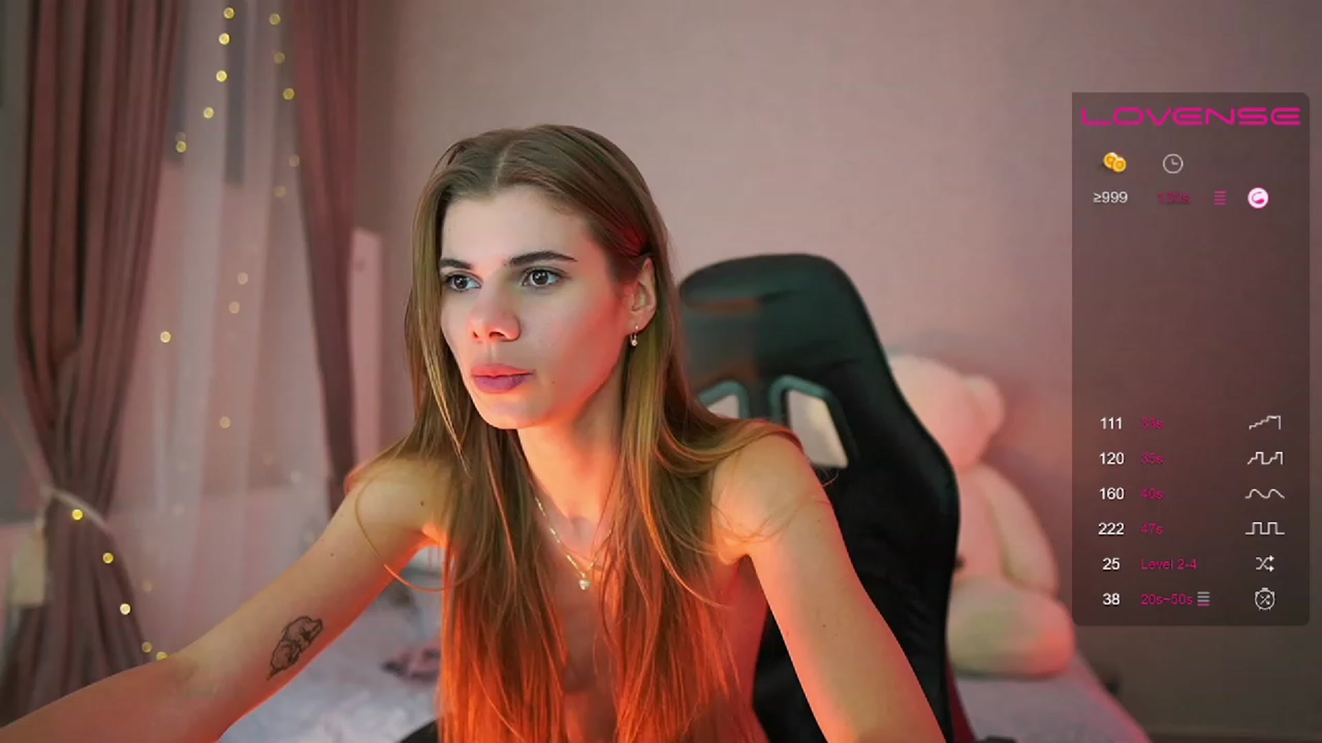 Gallery image thumbnail from RileyReid_18's myfreecams stream on, 07/27/2023, 17:57 image 16 of 20