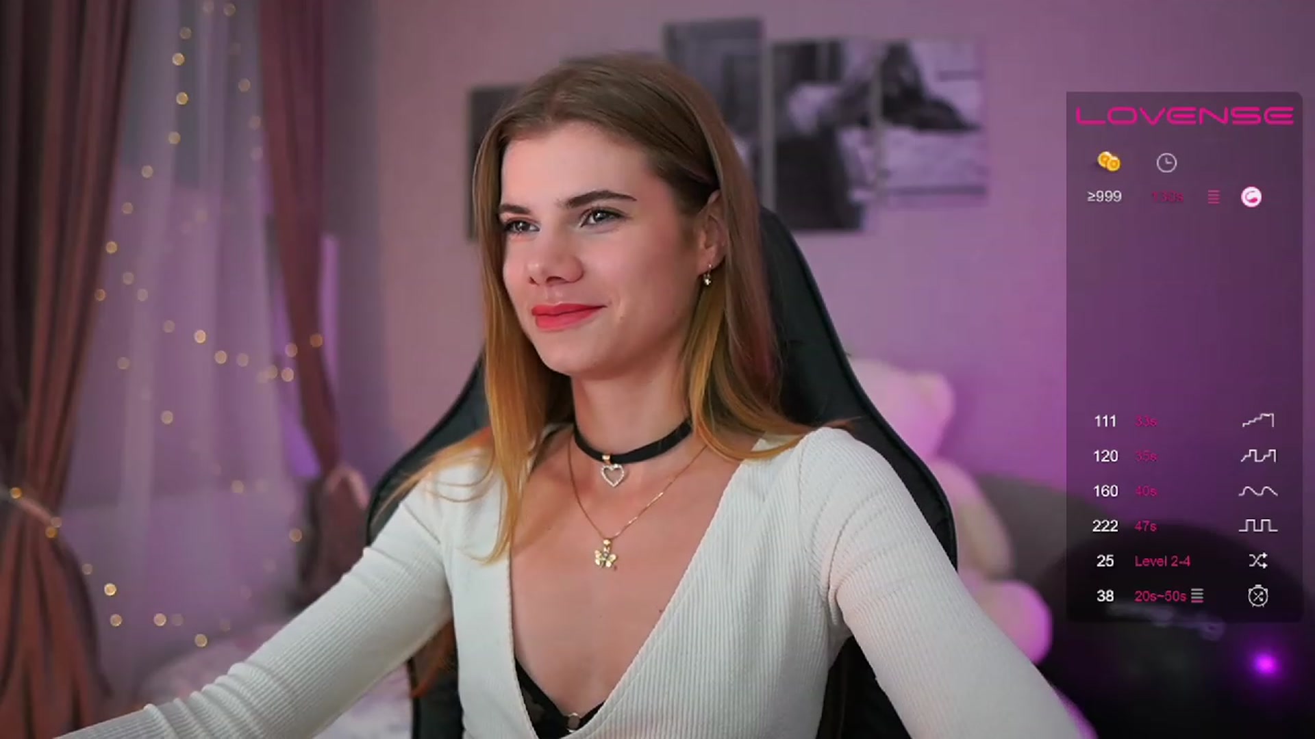 Gallery image thumbnail from RileyReid_18's myfreecams stream on, 08/08/2023, 15:50 image 6 of 20