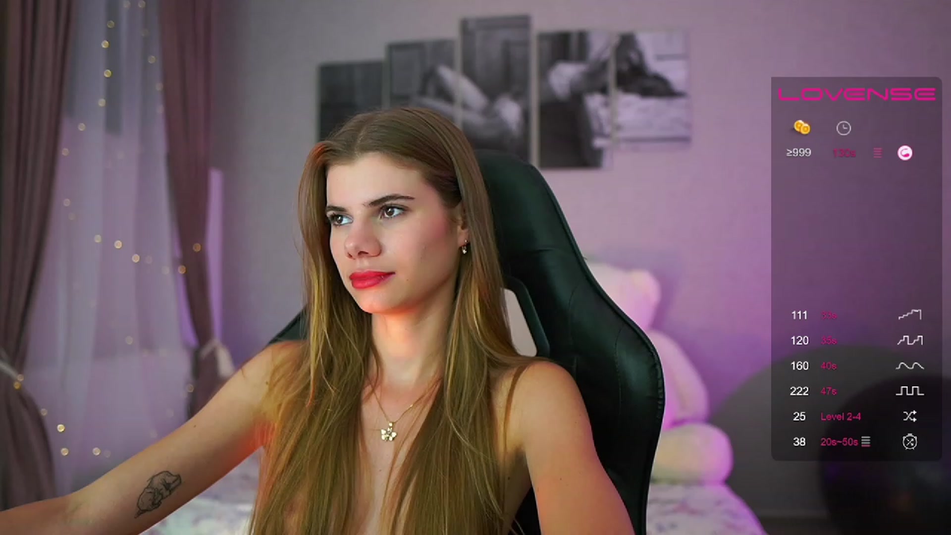 Gallery image thumbnail from RileyReid_18's myfreecams stream on, 08/09/2023, 17:25 image 8 of 20