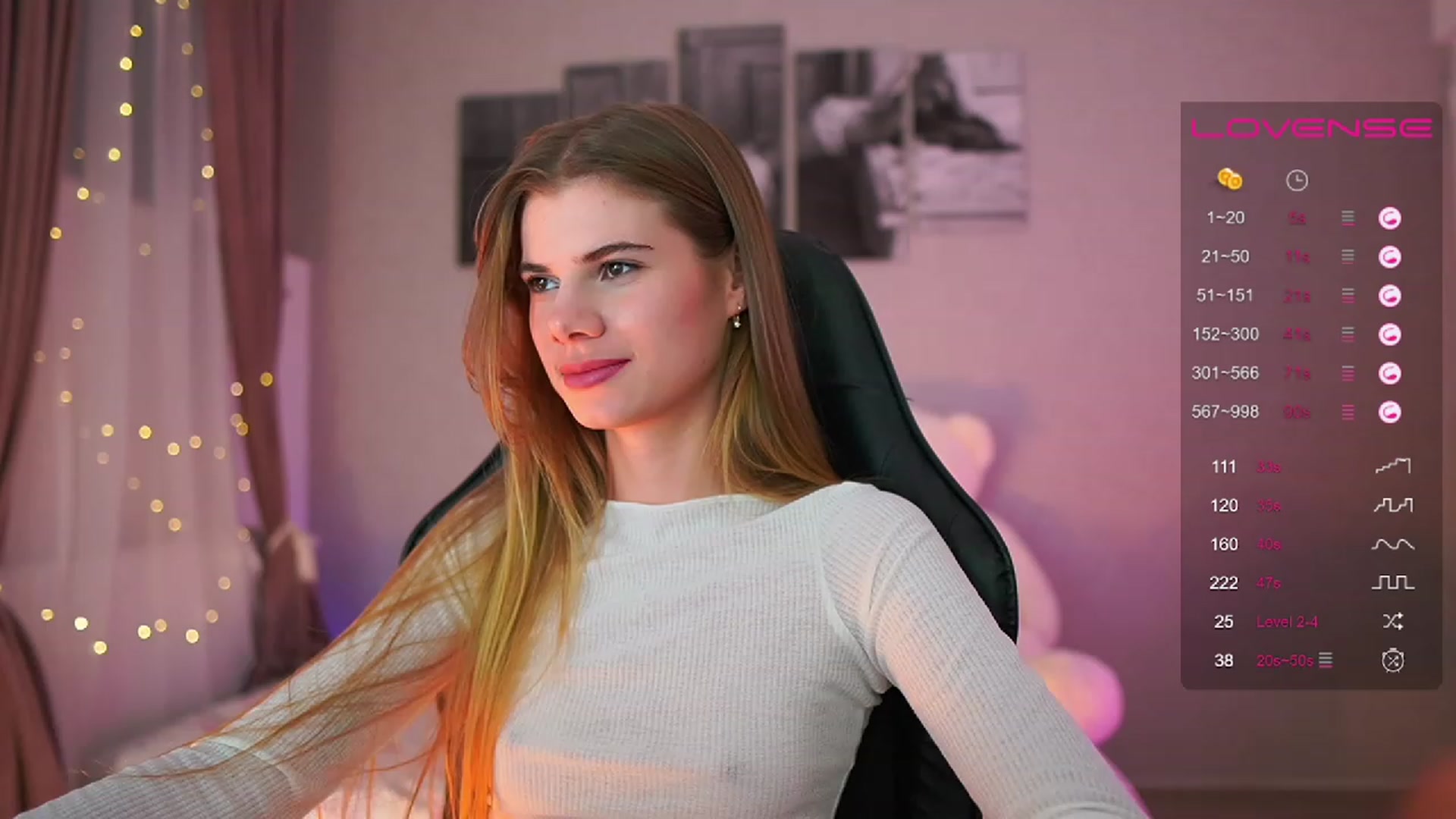 Gallery image thumbnail from RileyReid_18's myfreecams stream on, 08/13/2023, 17:57 image 13 of 20
