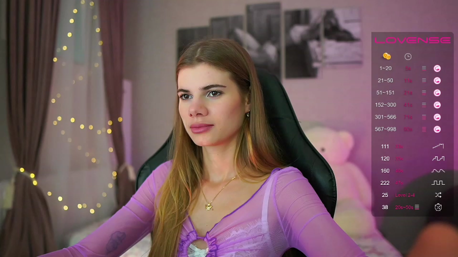 Gallery image thumbnail from RileyReid_18's myfreecams stream on, 08/17/2023, 14:33 image 1 of 20