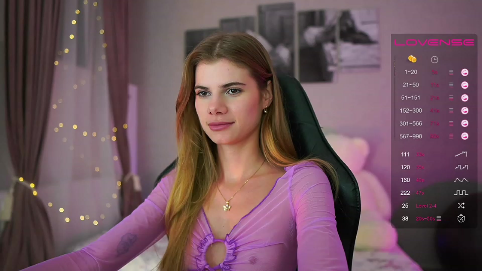 Gallery image thumbnail from RileyReid_18's myfreecams stream on, 08/17/2023, 18:41 image 15 of 20
