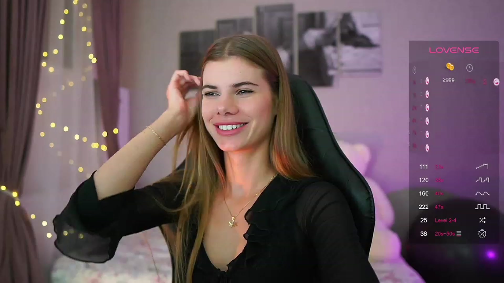 Gallery image thumbnail from RileyReid_18's myfreecams stream on, 08/19/2023, 19:20 image 17 of 20