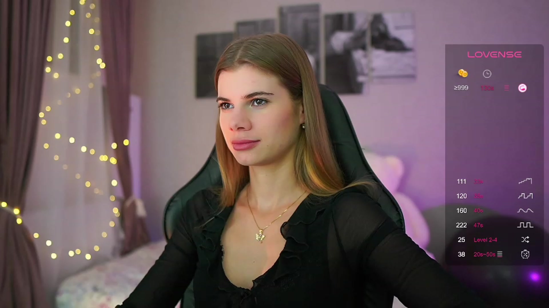 Gallery image thumbnail from RileyReid_18's myfreecams stream on, 08/19/2023, 19:20 image 5 of 20