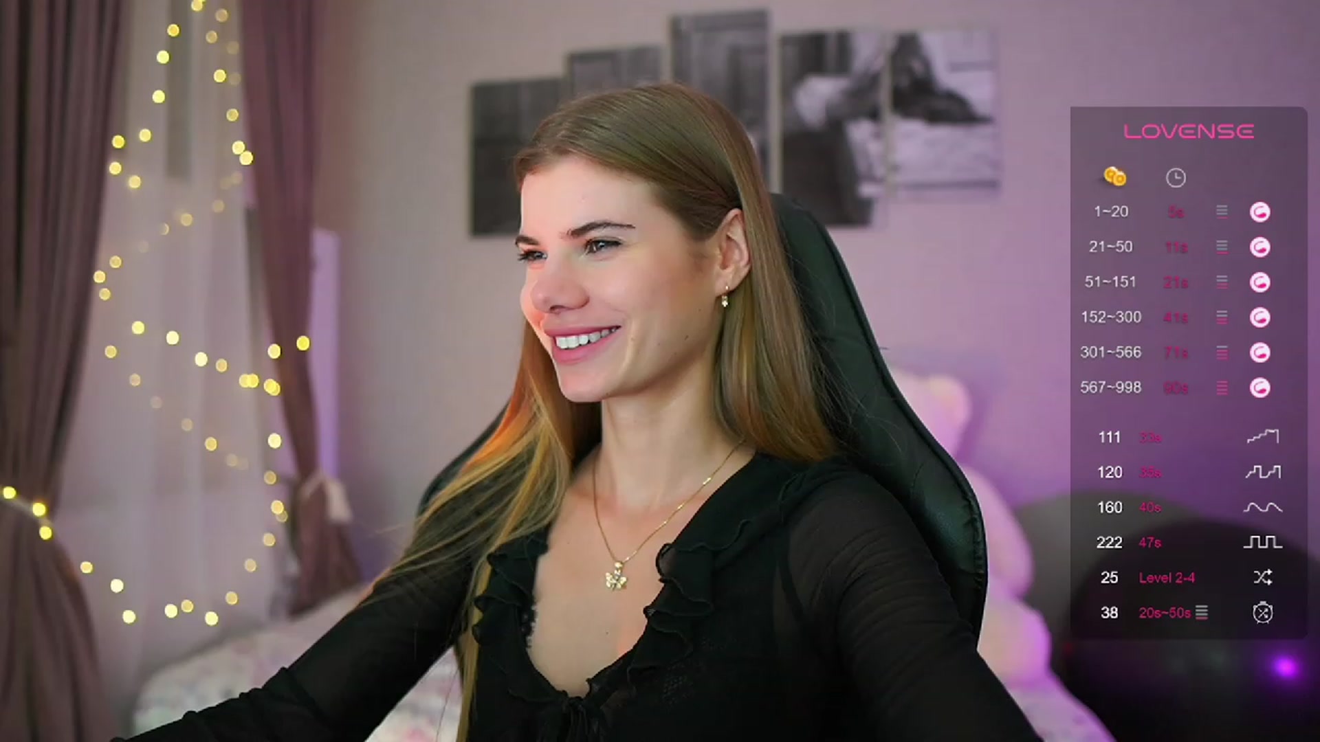 Gallery image thumbnail from RileyReid_18's myfreecams stream on, 08/19/2023, 19:20 image 12 of 20