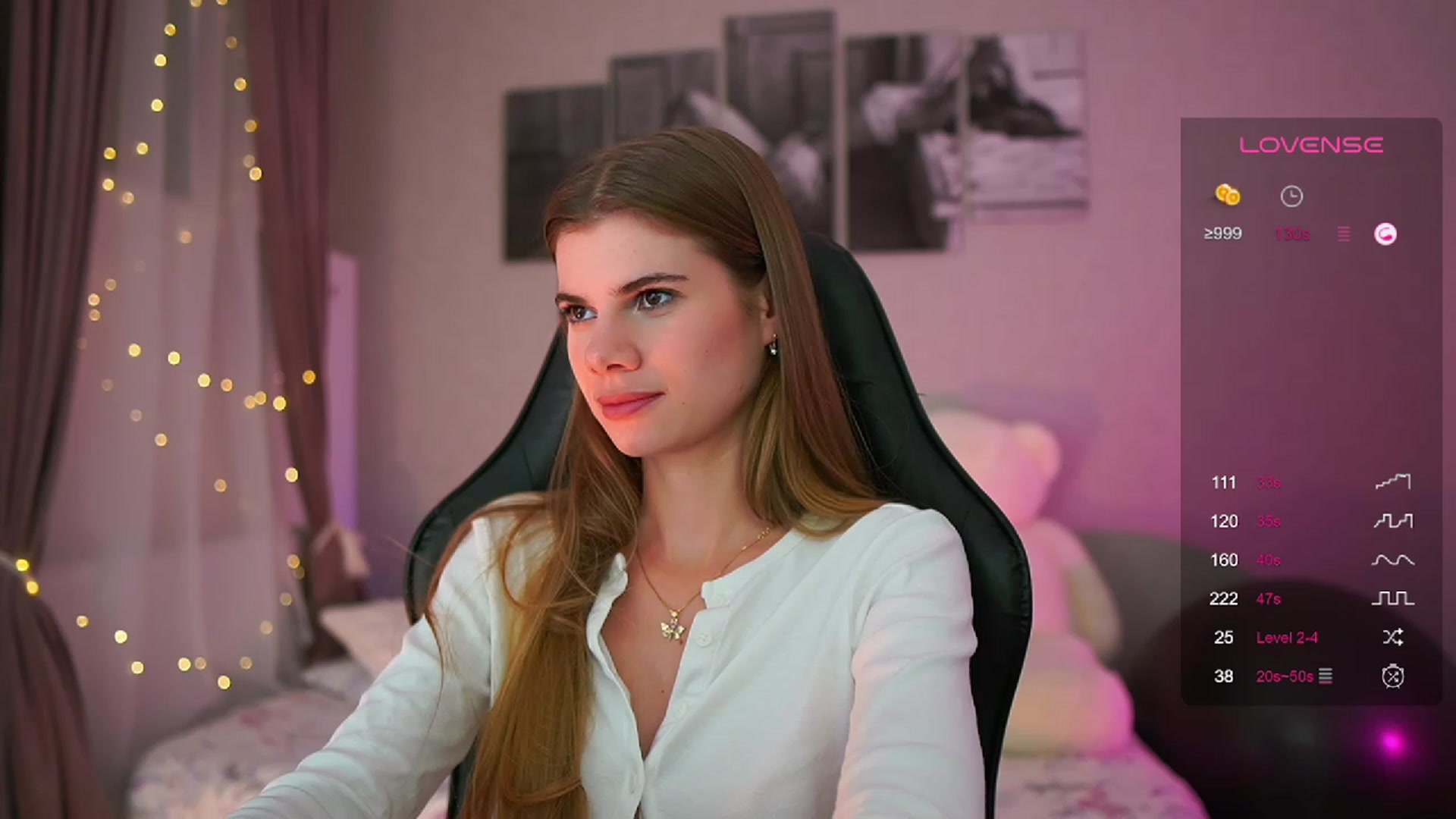 Gallery image thumbnail from RileyReid_18's myfreecams stream on, 08/20/2023, 23:17 image 19 of 20