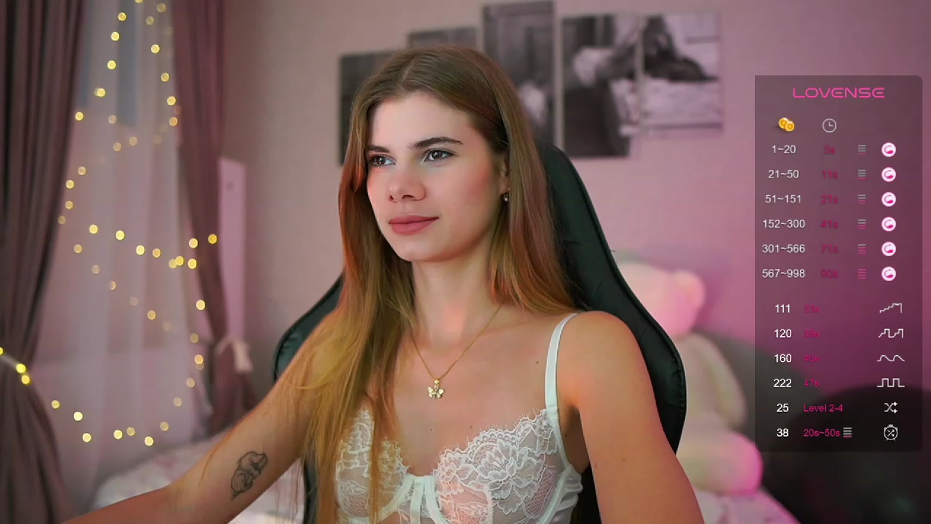 Gallery image thumbnail from RileyReid_18's myfreecams stream on, 08/24/2023, 14:50 image 18 of 20