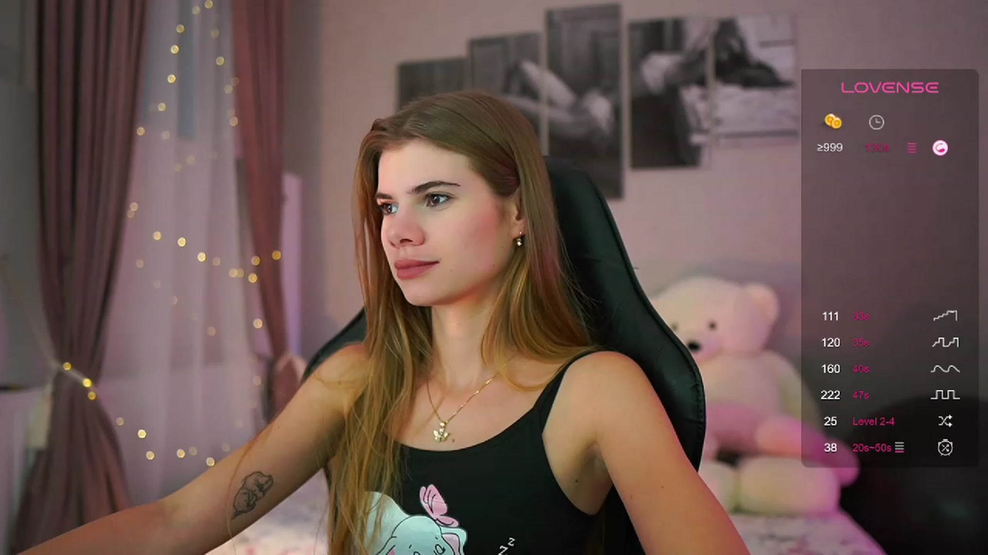 Gallery image thumbnail from RileyReid_18's myfreecams stream on, 08/27/2023, 15:13 image 3 of 20