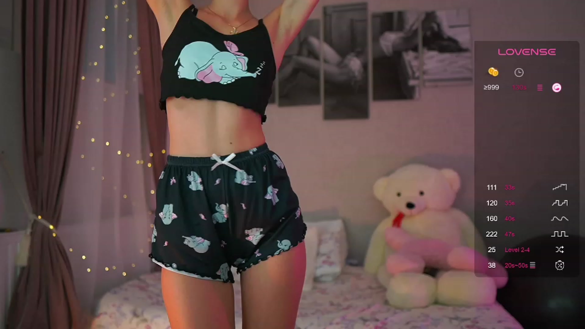 Gallery image thumbnail from RileyReid_18's myfreecams stream on, 08/27/2023, 15:13 image 7 of 20