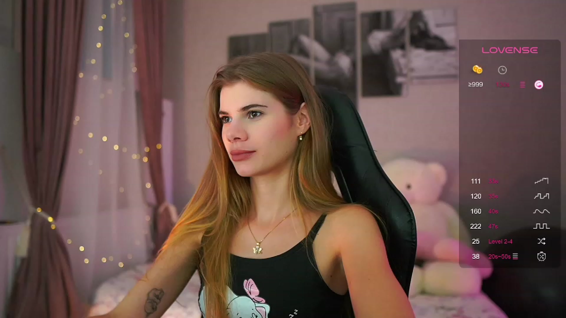 Gallery image thumbnail from RileyReid_18's myfreecams stream on, 08/27/2023, 15:13 image 12 of 20