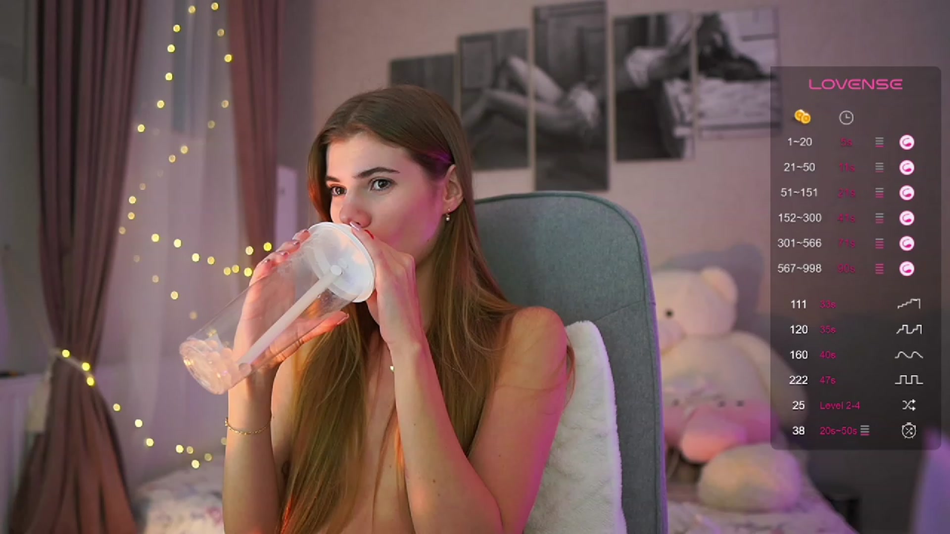 Gallery image thumbnail from RileyReid_18's myfreecams stream on, 08/31/2023, 17:47 image 6 of 20