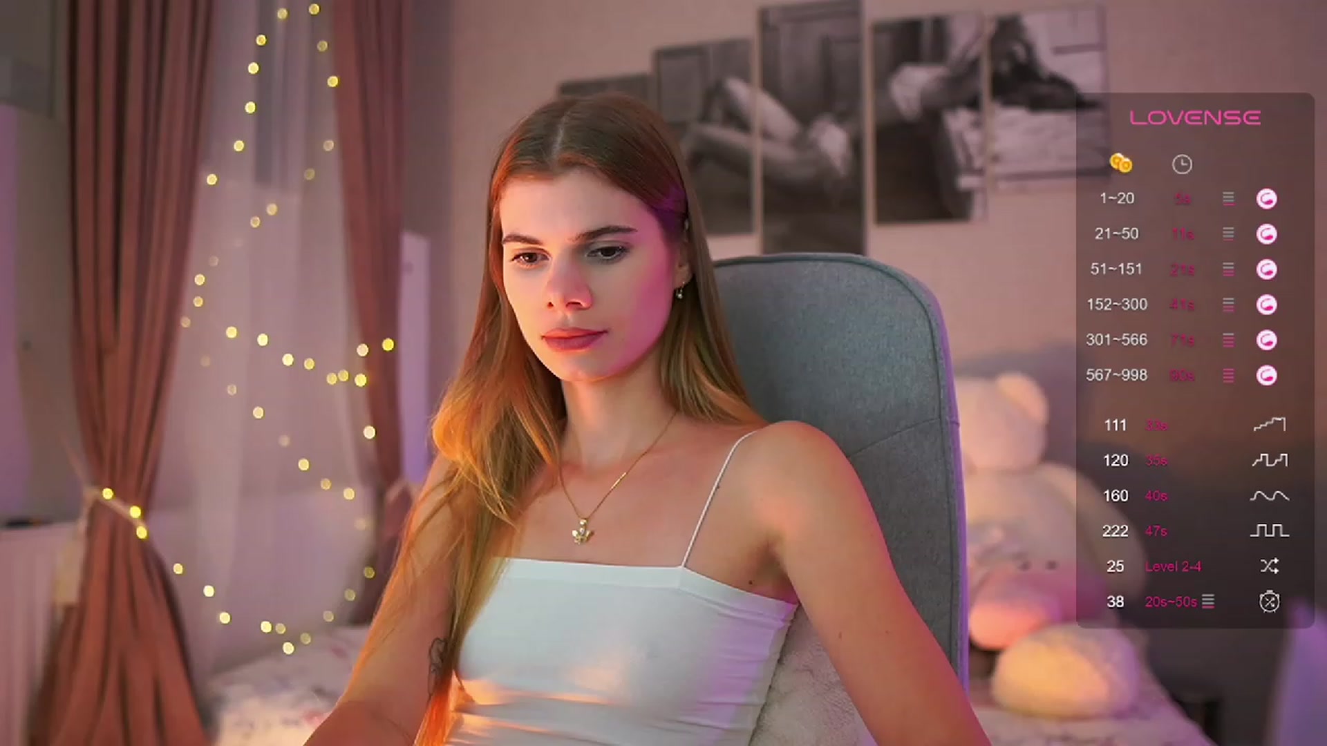 Gallery image thumbnail from RileyReid_18's myfreecams stream on, 08/31/2023, 17:47 image 13 of 20