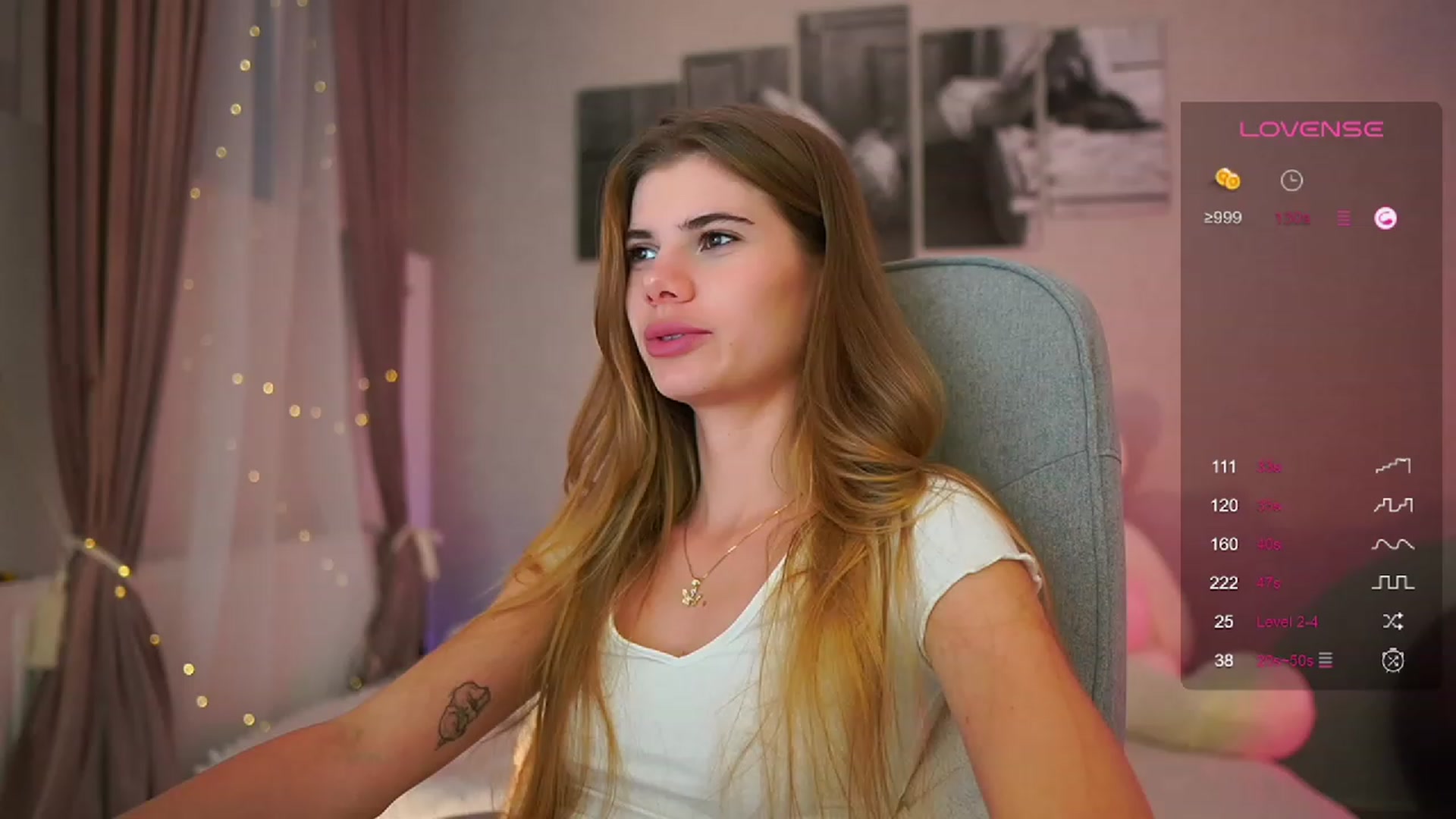 Gallery image thumbnail from RileyReid_18's myfreecams stream on, 09/08/2023, 15:33 image 11 of 20