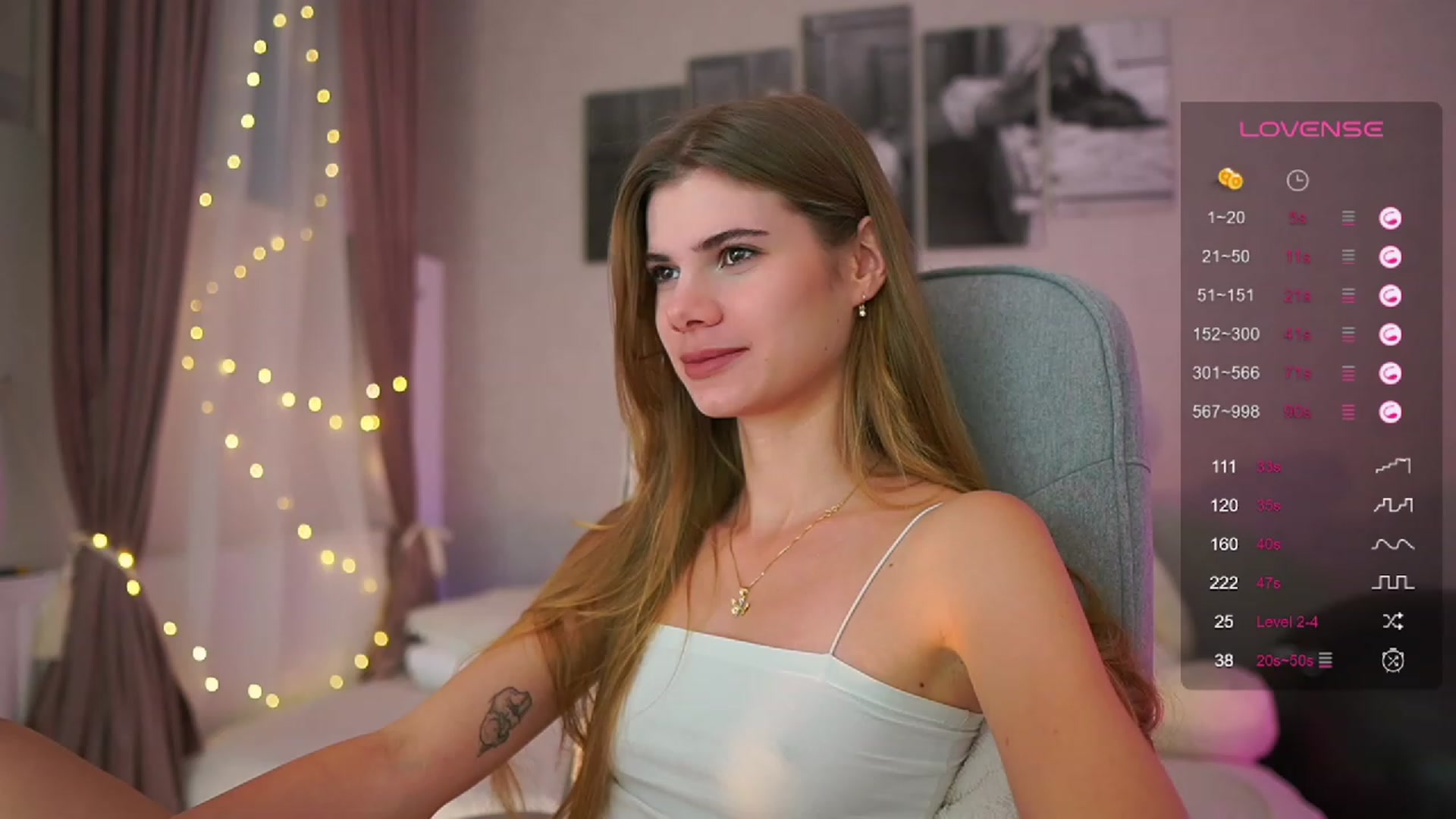 Gallery image thumbnail from RileyReid_18's myfreecams stream on, 09/13/2023, 14:33 image 17 of 20