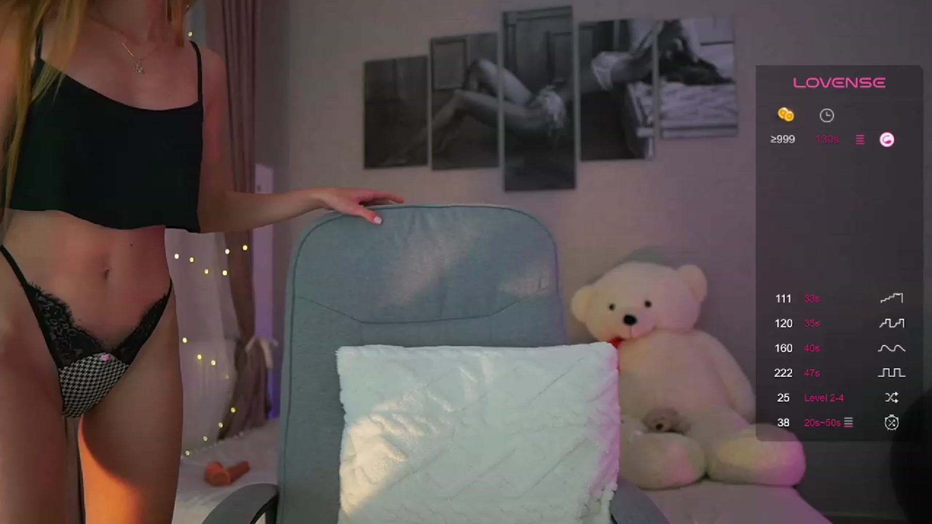 Gallery image thumbnail from RileyReid_18's myfreecams stream on, 09/15/2023, 16:21 image 1 of 20
