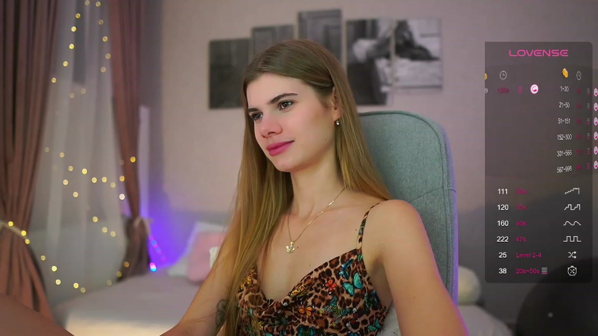 Gallery image thumbnail from RileyReid_18's myfreecams stream on, 09/18/2023, 17:57 image 7 of 20