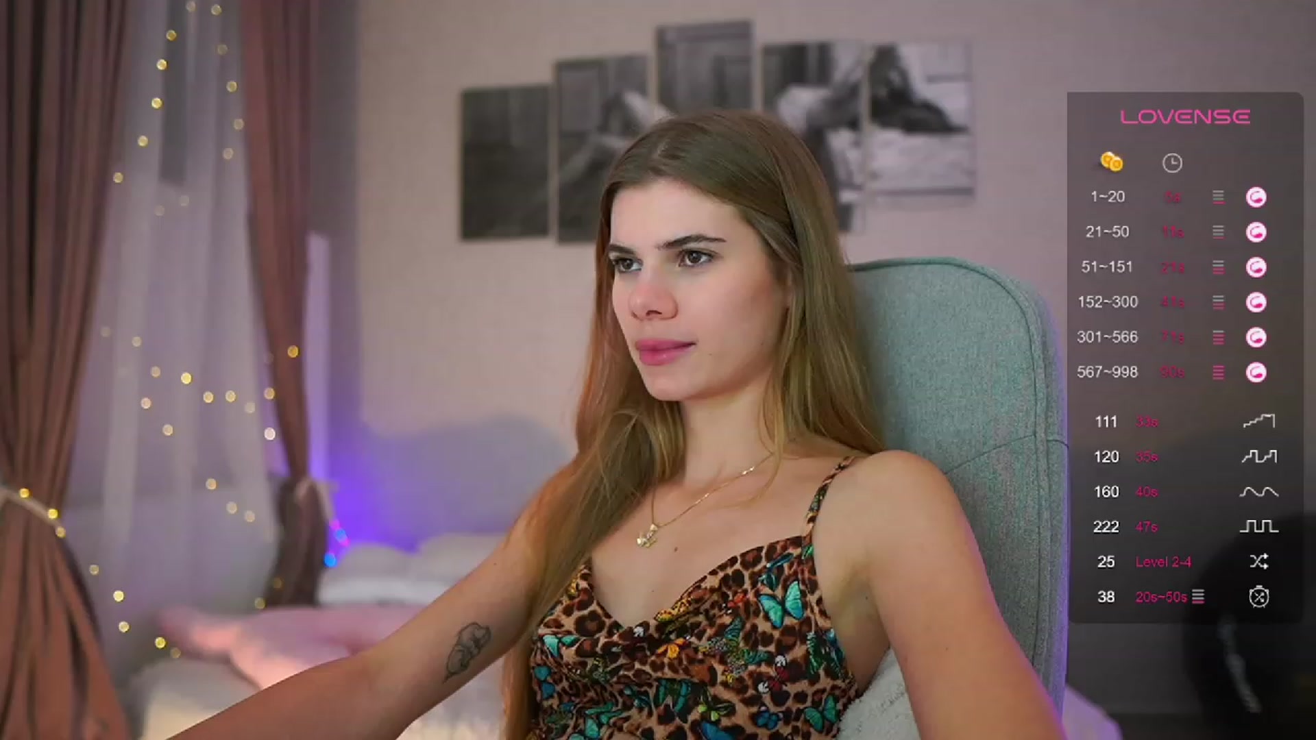 Gallery image thumbnail from RileyReid_18's myfreecams stream on, 09/18/2023, 21:33 image 14 of 20