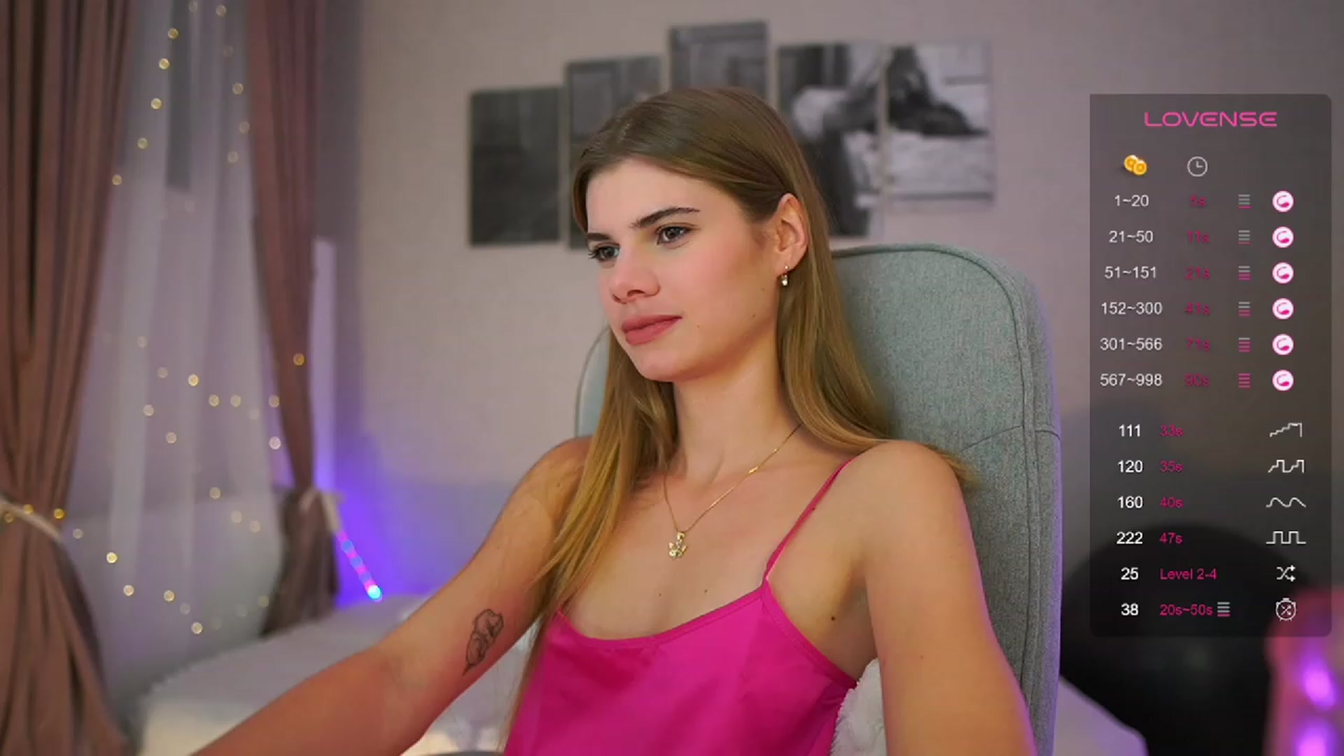 Gallery image thumbnail from RileyReid_18's myfreecams stream on, 09/20/2023, 17:44 image 6 of 20