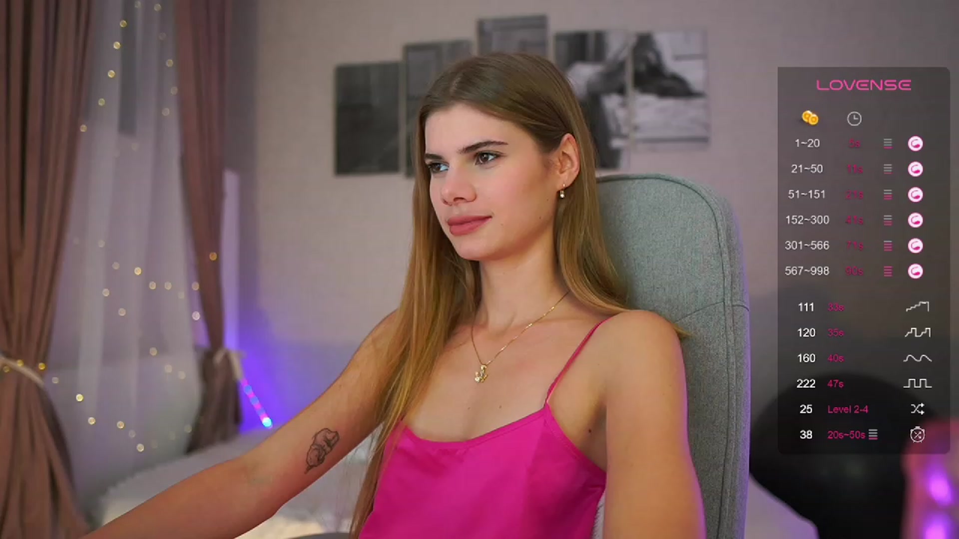 Gallery image thumbnail from RileyReid_18's myfreecams stream on, 09/20/2023, 17:44 image 5 of 20