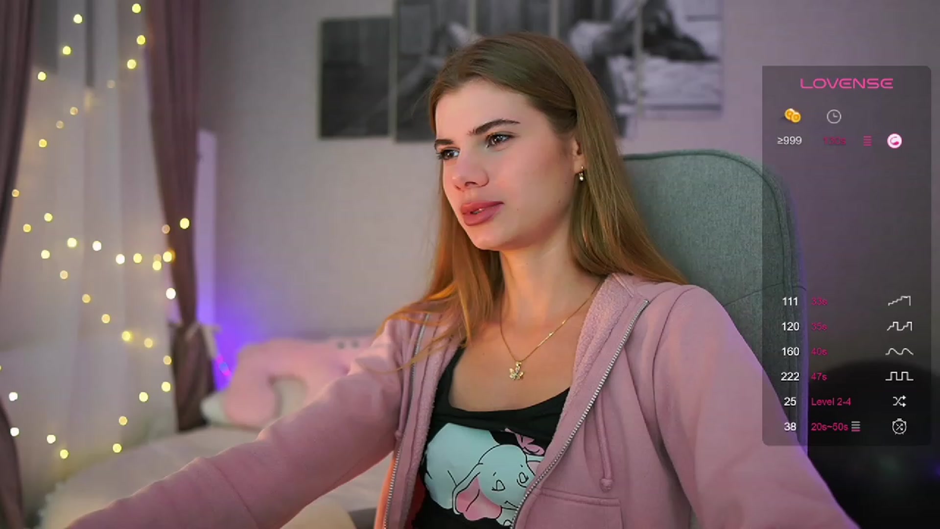 Gallery image thumbnail from RileyReid_18's myfreecams stream on, 09/23/2023, 18:44 image 10 of 20