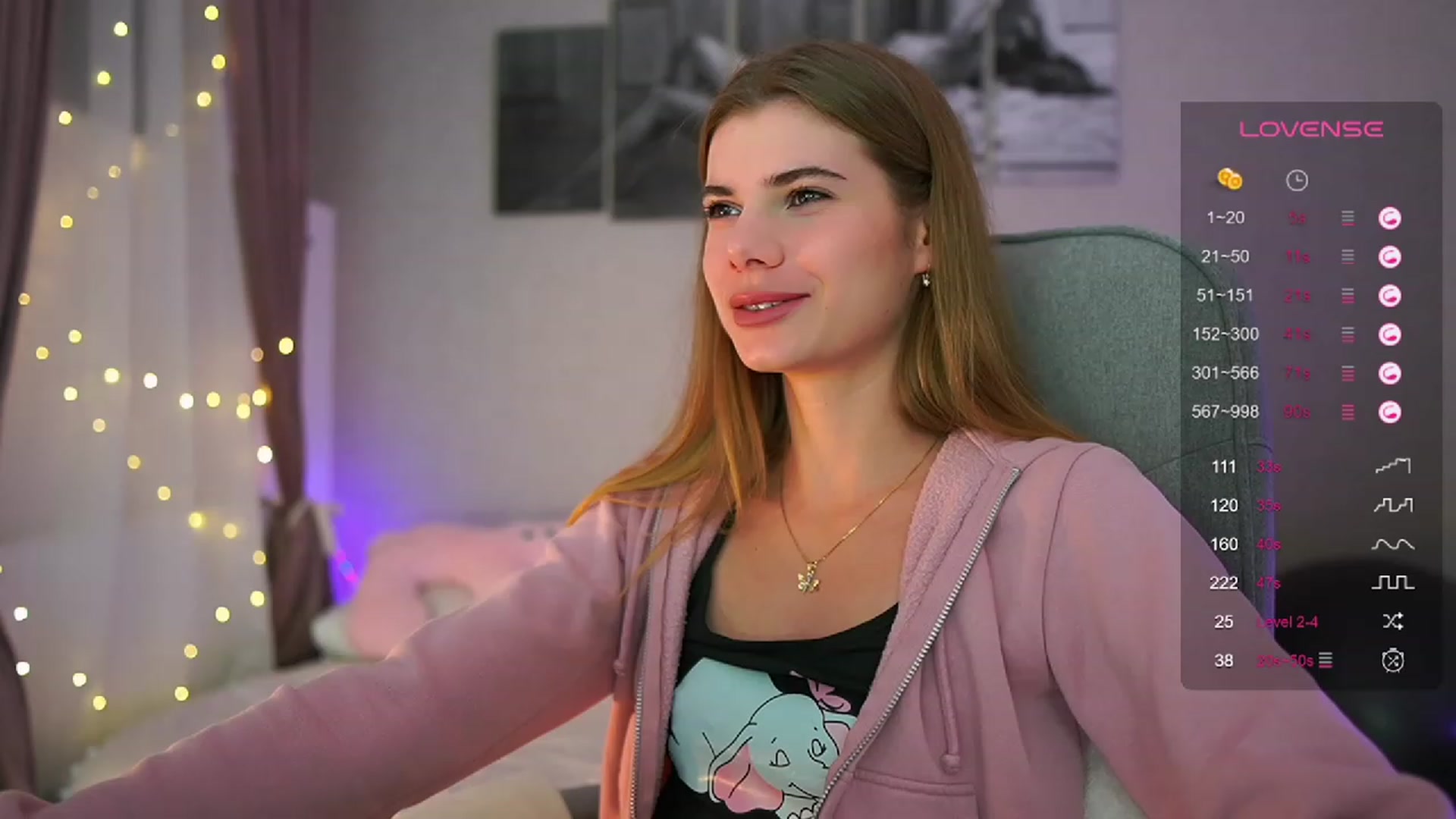Gallery image thumbnail from RileyReid_18's myfreecams stream on, 09/23/2023, 18:44 image 11 of 20