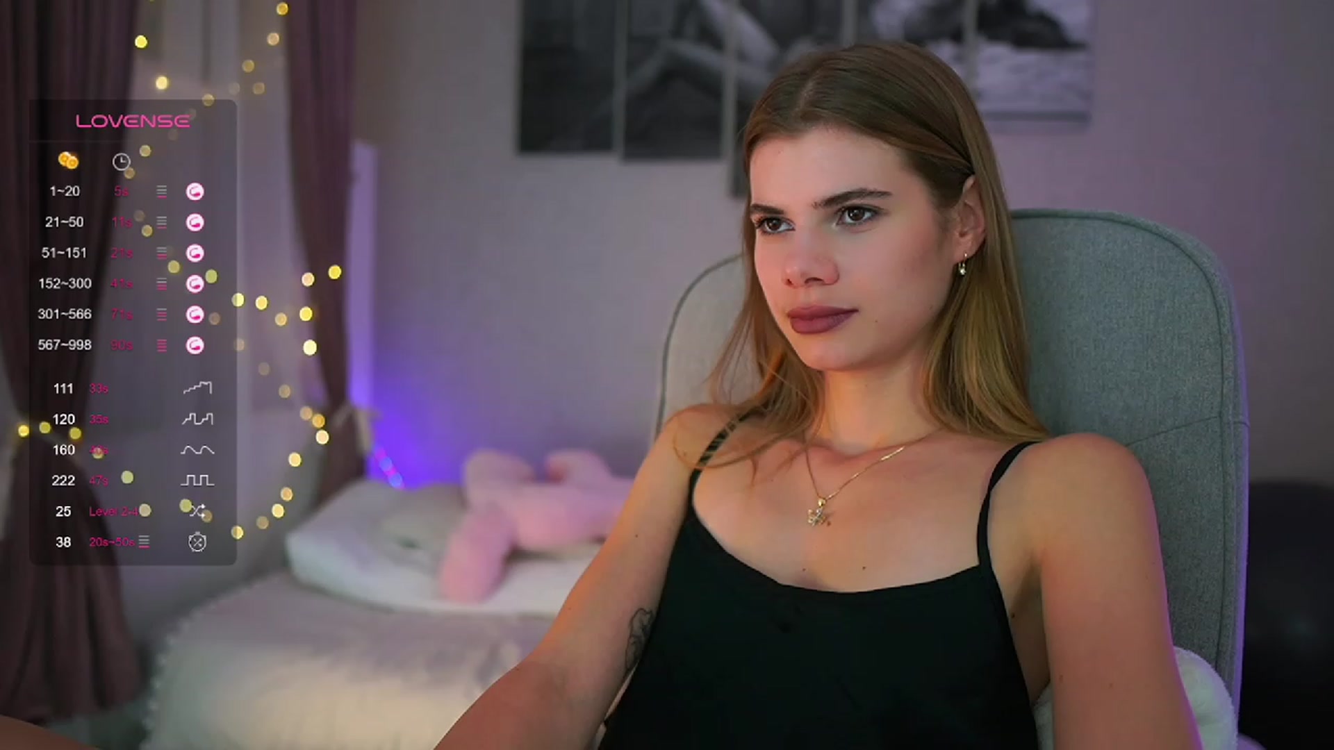 Gallery image thumbnail from RileyReid_18's myfreecams stream on, 09/24/2023, 17:27 image 18 of 20