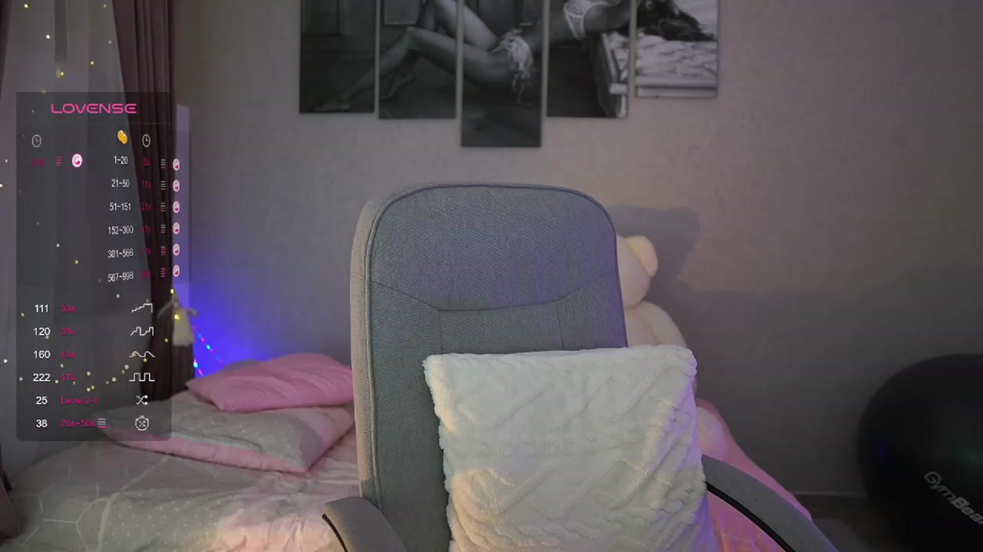 Gallery image thumbnail from RileyReid_18's myfreecams stream on, 09/29/2023, 17:12 image 18 of 20