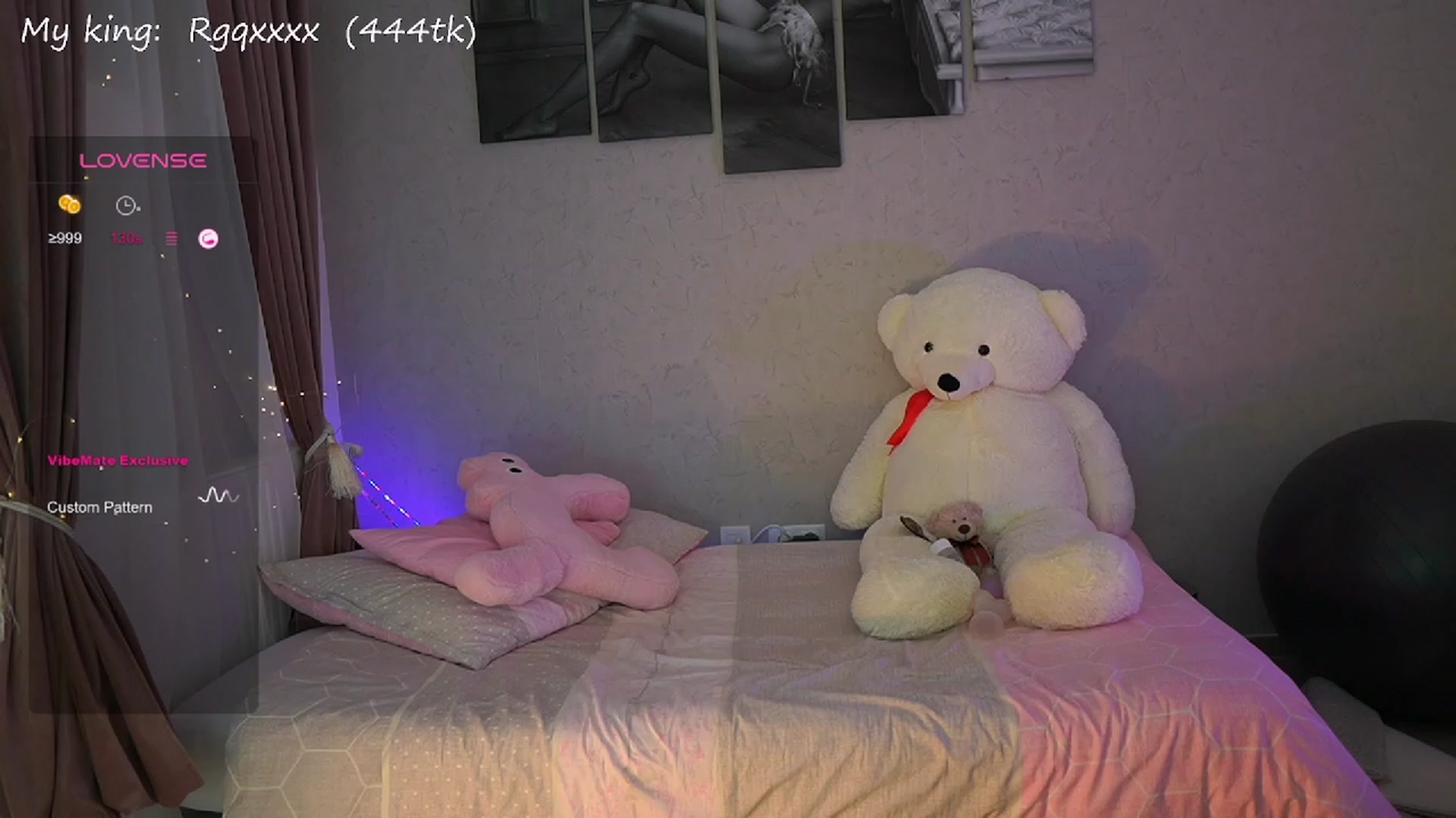 Gallery image thumbnail from RileyReid_18's myfreecams stream on, 10/05/2023, 16:37 image 19 of 20