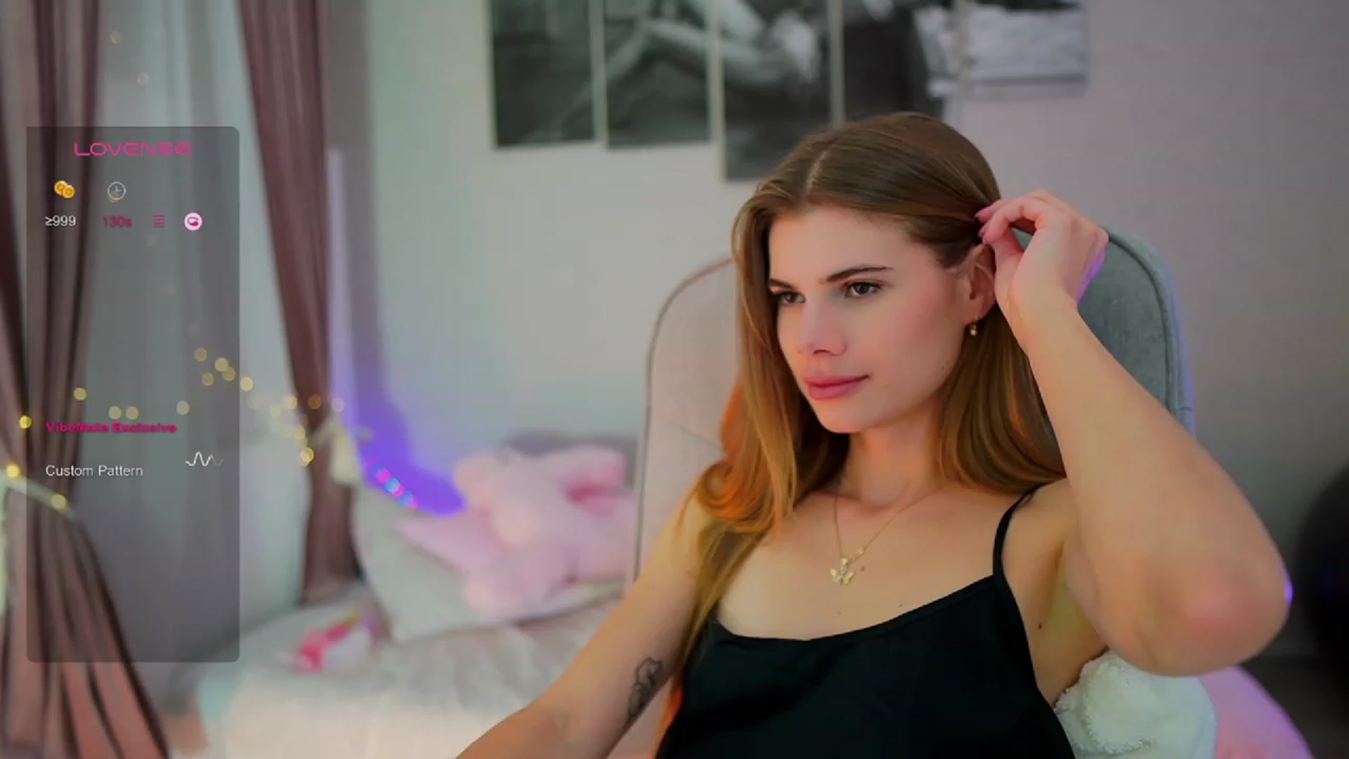 Gallery image thumbnail from RileyReid_18's myfreecams stream on, 10/10/2023, 17:13 image 18 of 20