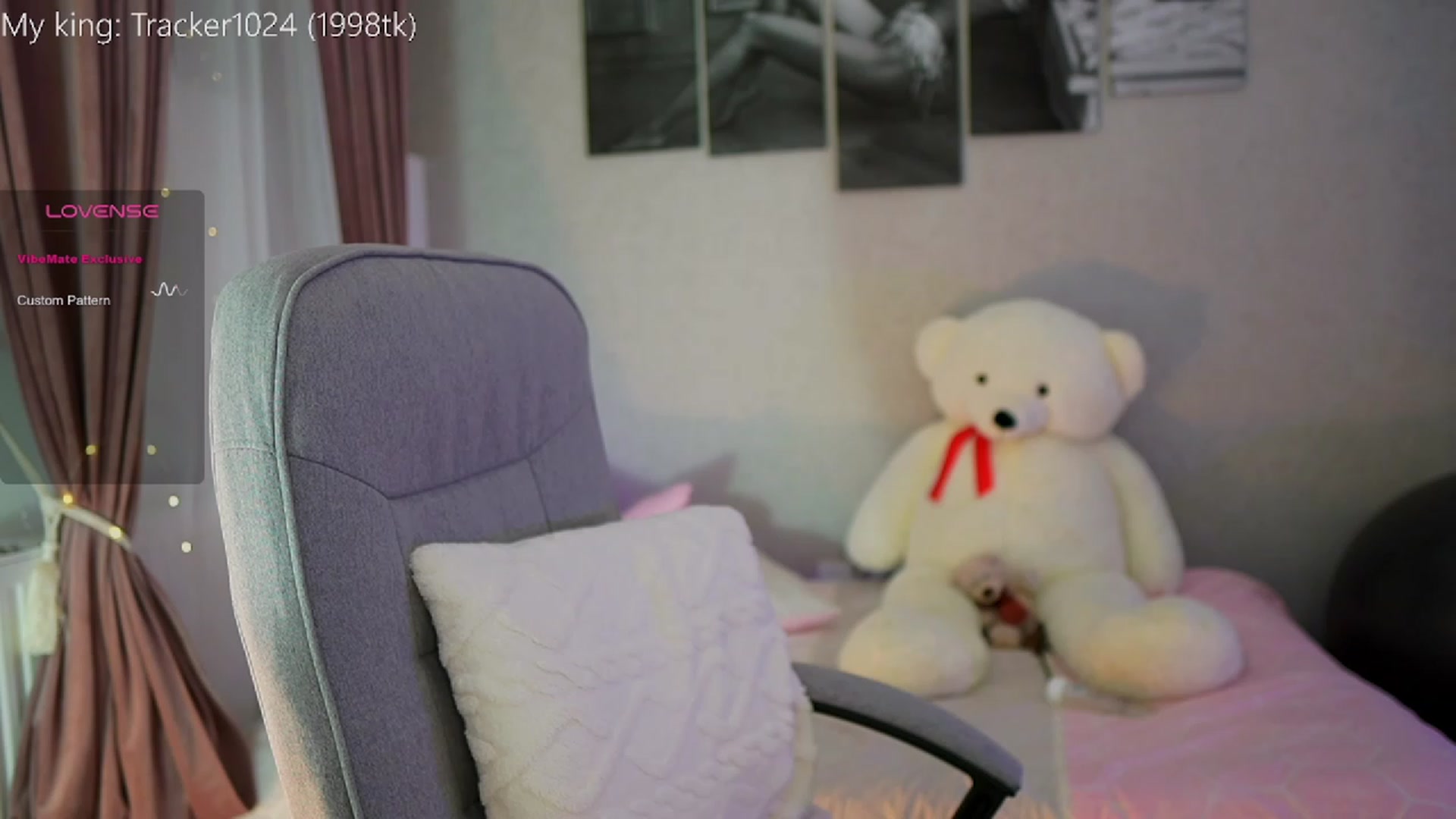 Gallery image thumbnail from RileyReid_18's myfreecams stream on, 10/12/2023, 18:03 image 1 of 20