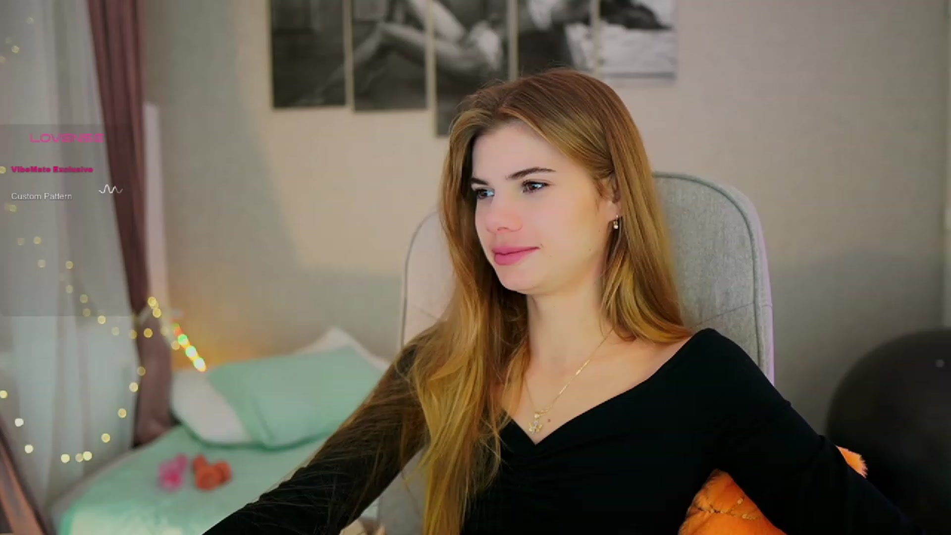 Gallery image thumbnail from RileyReid_18's myfreecams stream on, 10/19/2023, 13:34 image 4 of 20