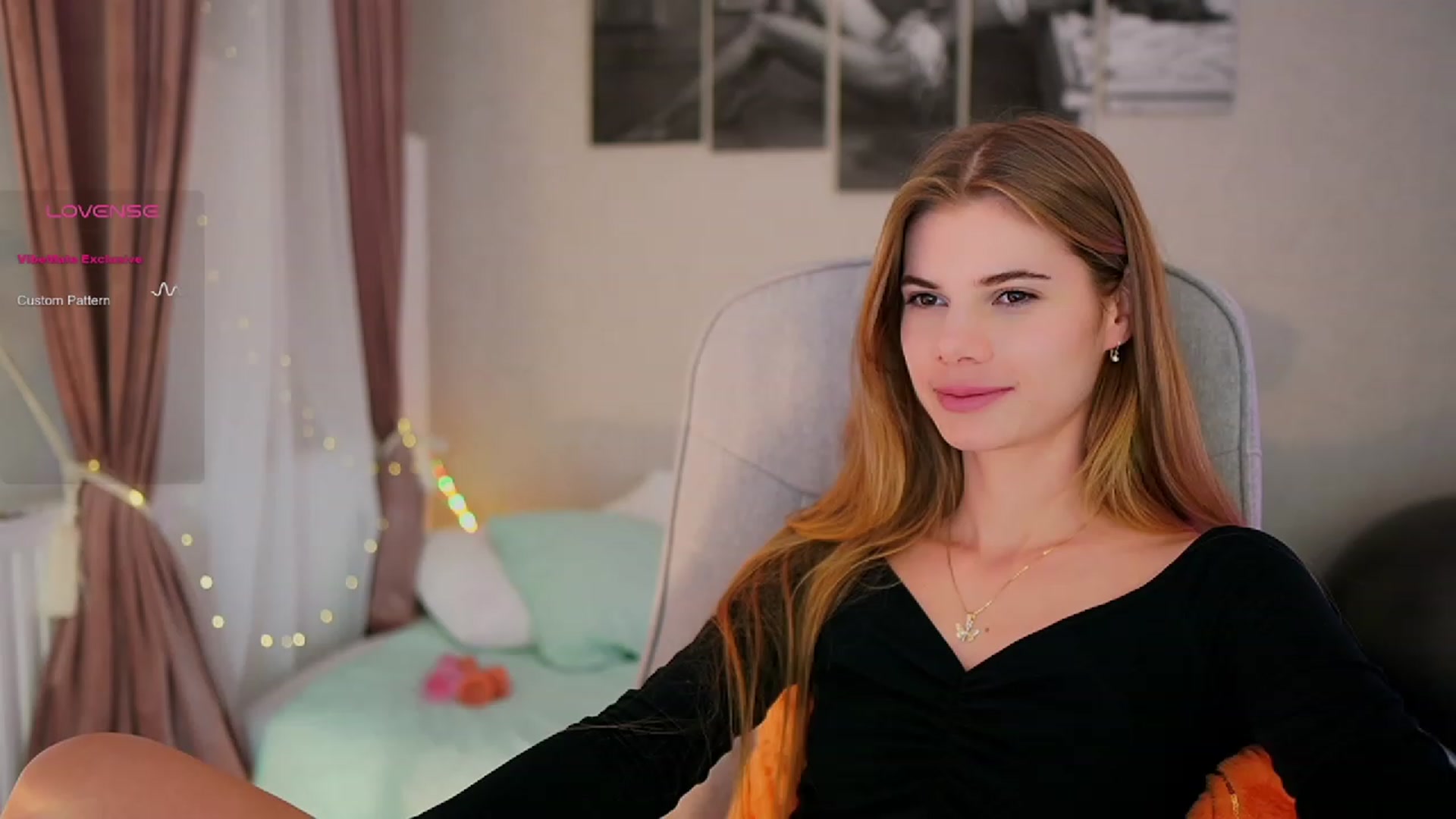 Gallery image thumbnail from RileyReid_18's myfreecams stream on, 10/19/2023, 16:33 image 20 of 20