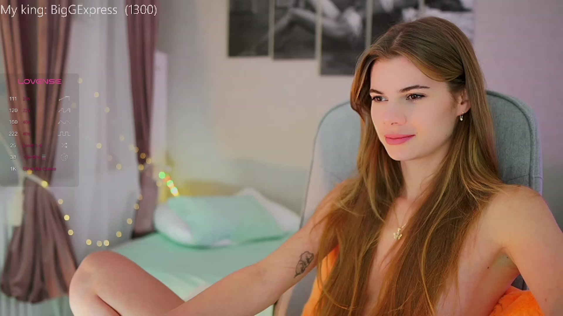 Gallery image thumbnail from RileyReid_18's myfreecams stream on, 10/21/2023, 16:32 image 20 of 20