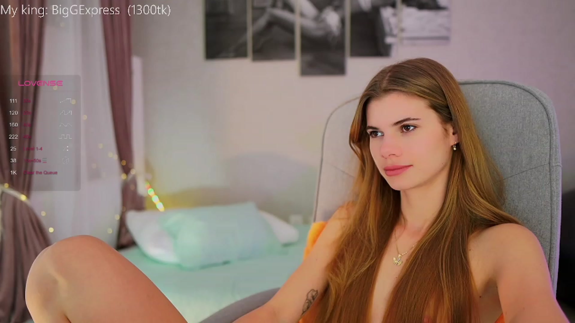 Gallery image thumbnail from RileyReid_18's myfreecams stream on, 10/21/2023, 20:59 image 14 of 20