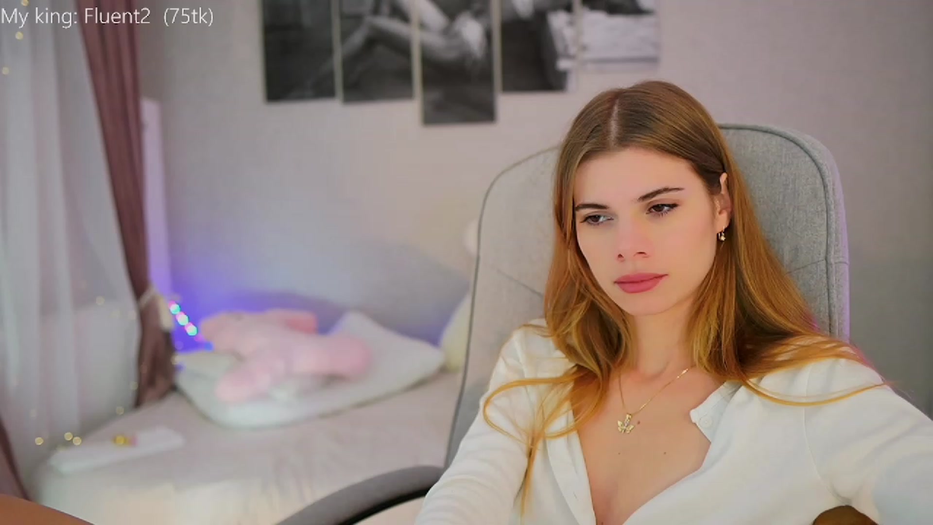 Gallery image thumbnail from RileyReid_18's myfreecams stream on, 11/03/2023, 18:41 image 6 of 20