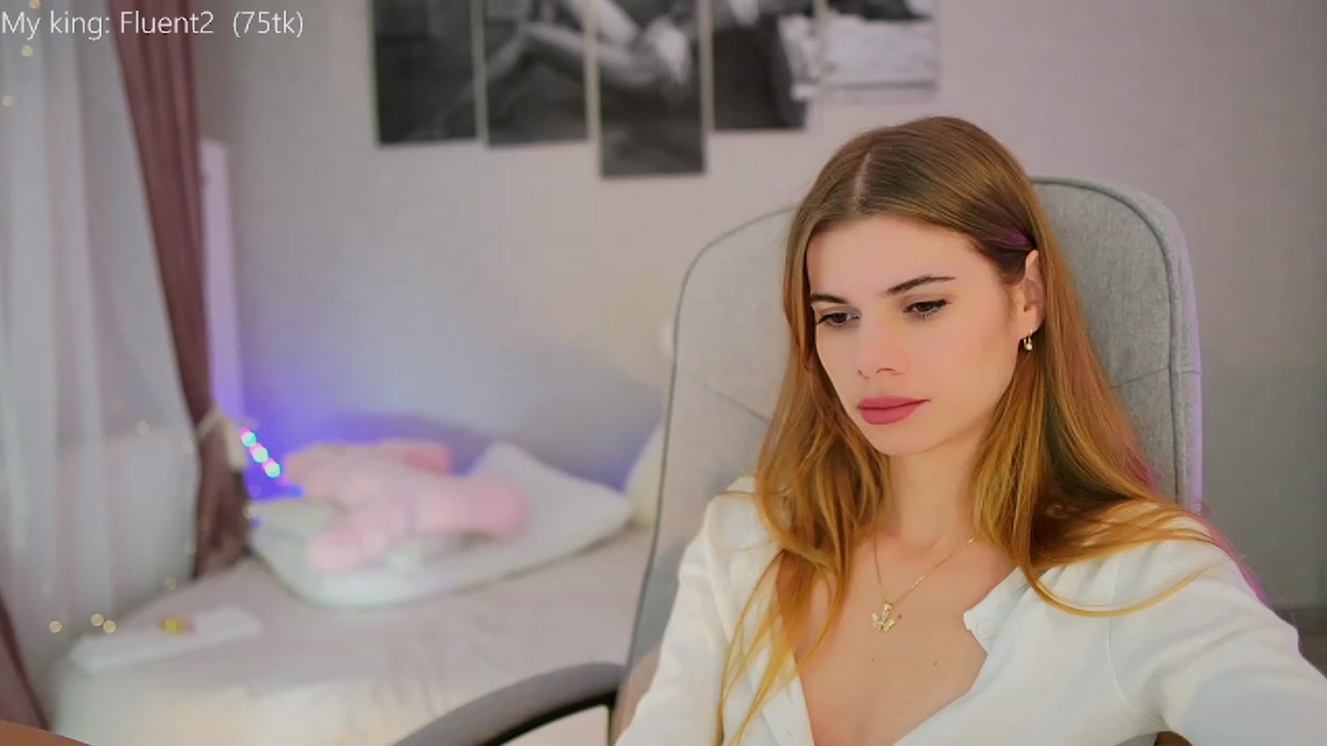 Gallery image thumbnail from RileyReid_18's myfreecams stream on, 11/03/2023, 18:41 image 7 of 20