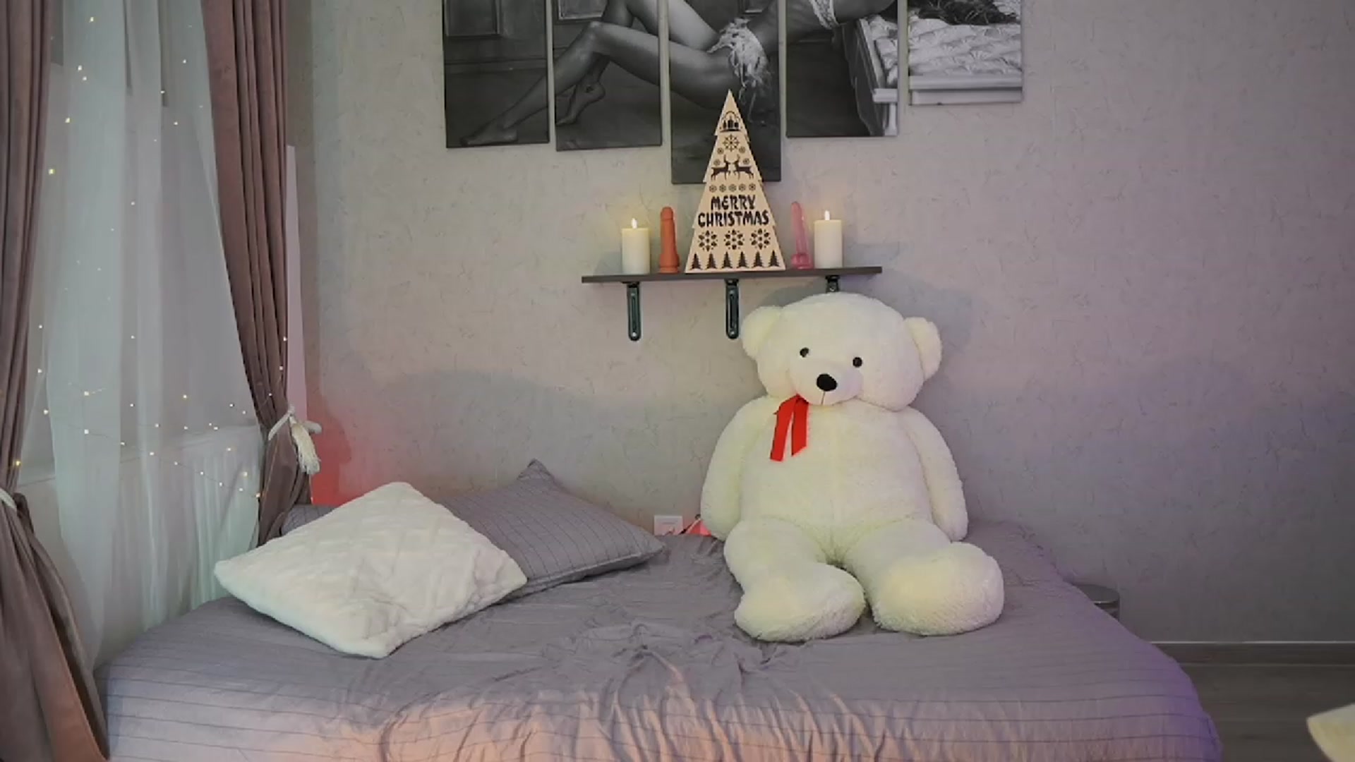 Gallery image thumbnail from RileyReid_18's myfreecams stream on, 11/30/2023, 17:11 image 6 of 20
