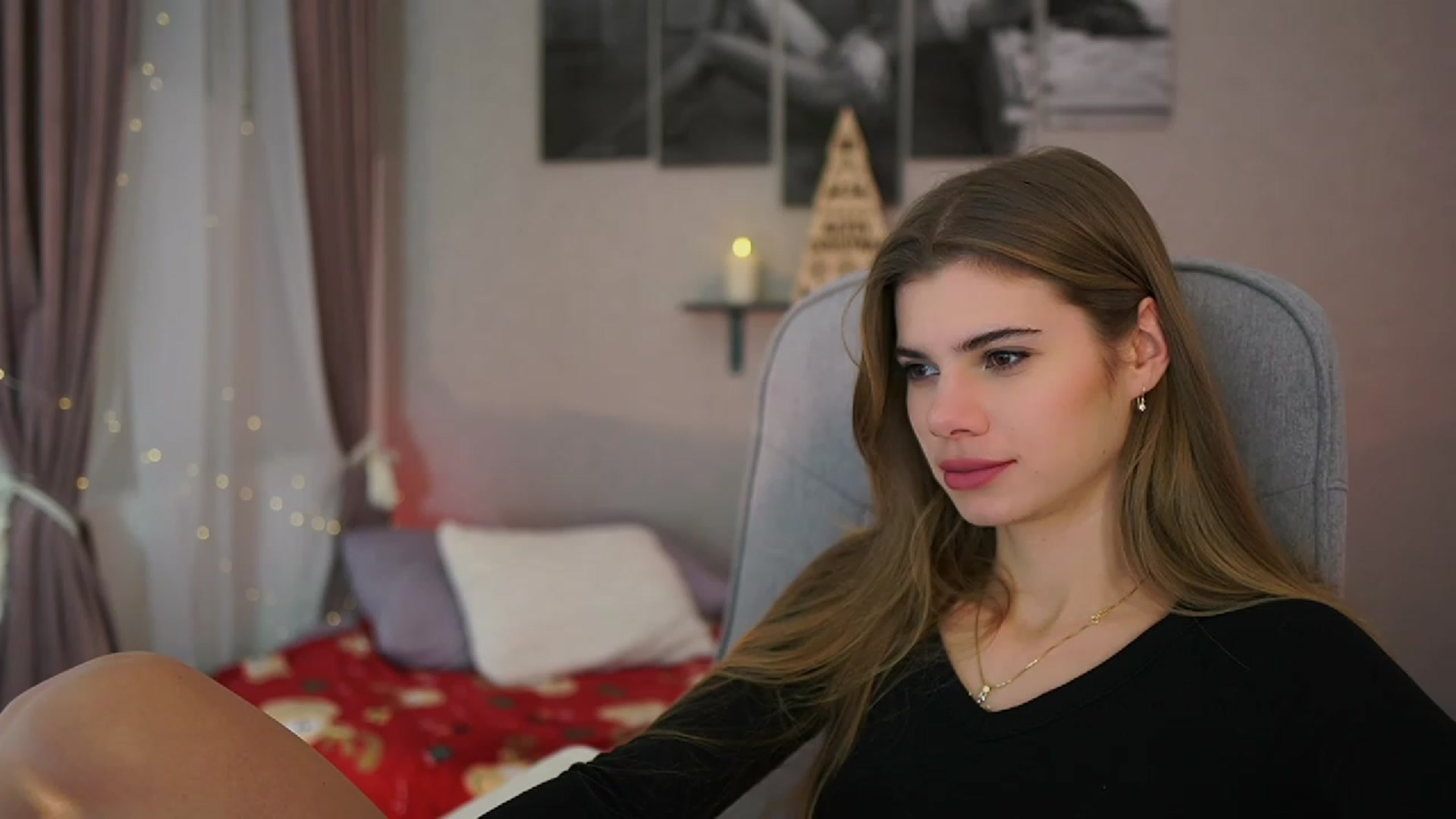 Gallery image thumbnail from RileyReid_18's myfreecams stream on, 12/01/2023, 16:52 image 19 of 20