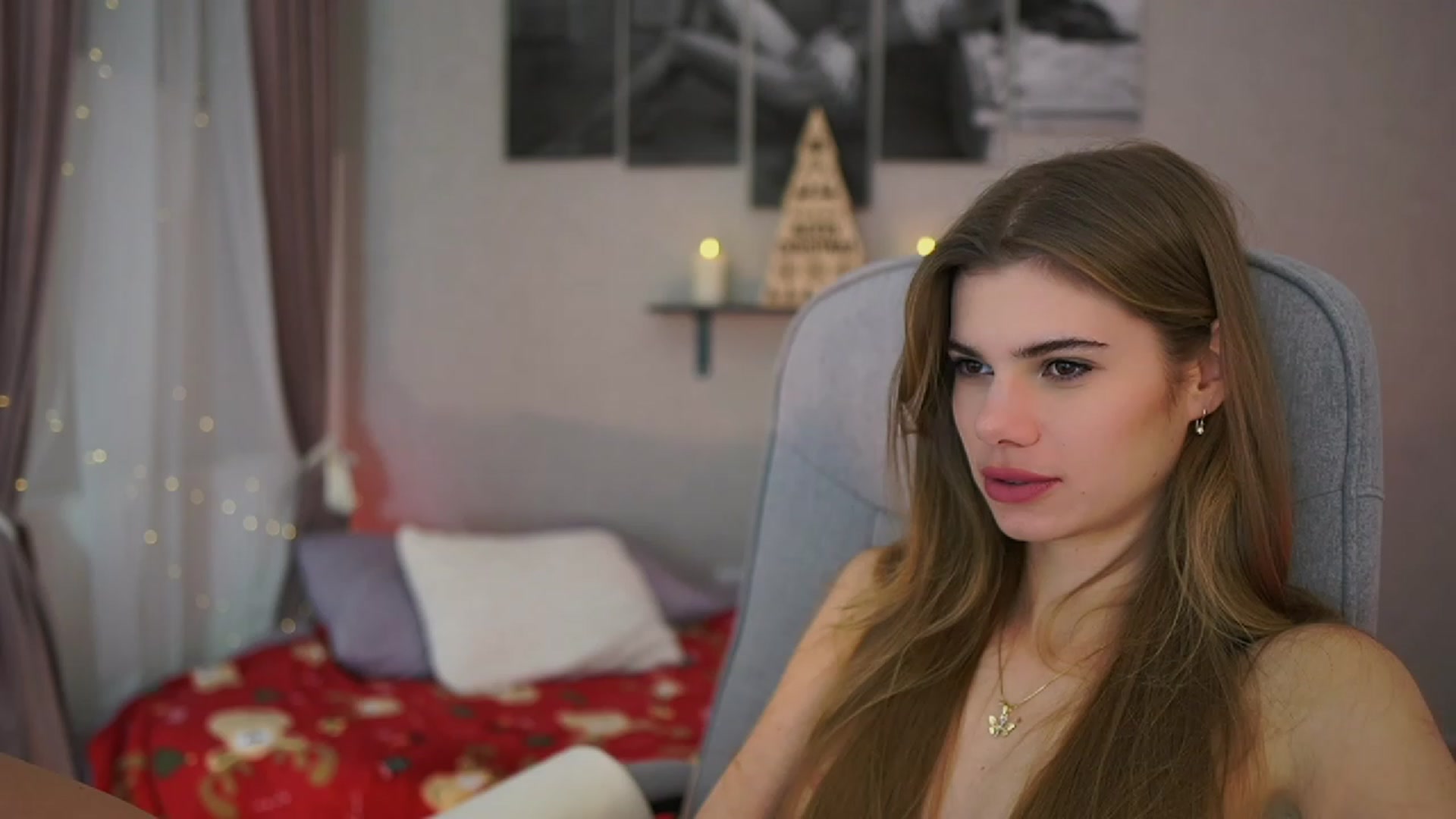Gallery image thumbnail from RileyReid_18's myfreecams stream on, 12/01/2023, 17:56 image 9 of 20